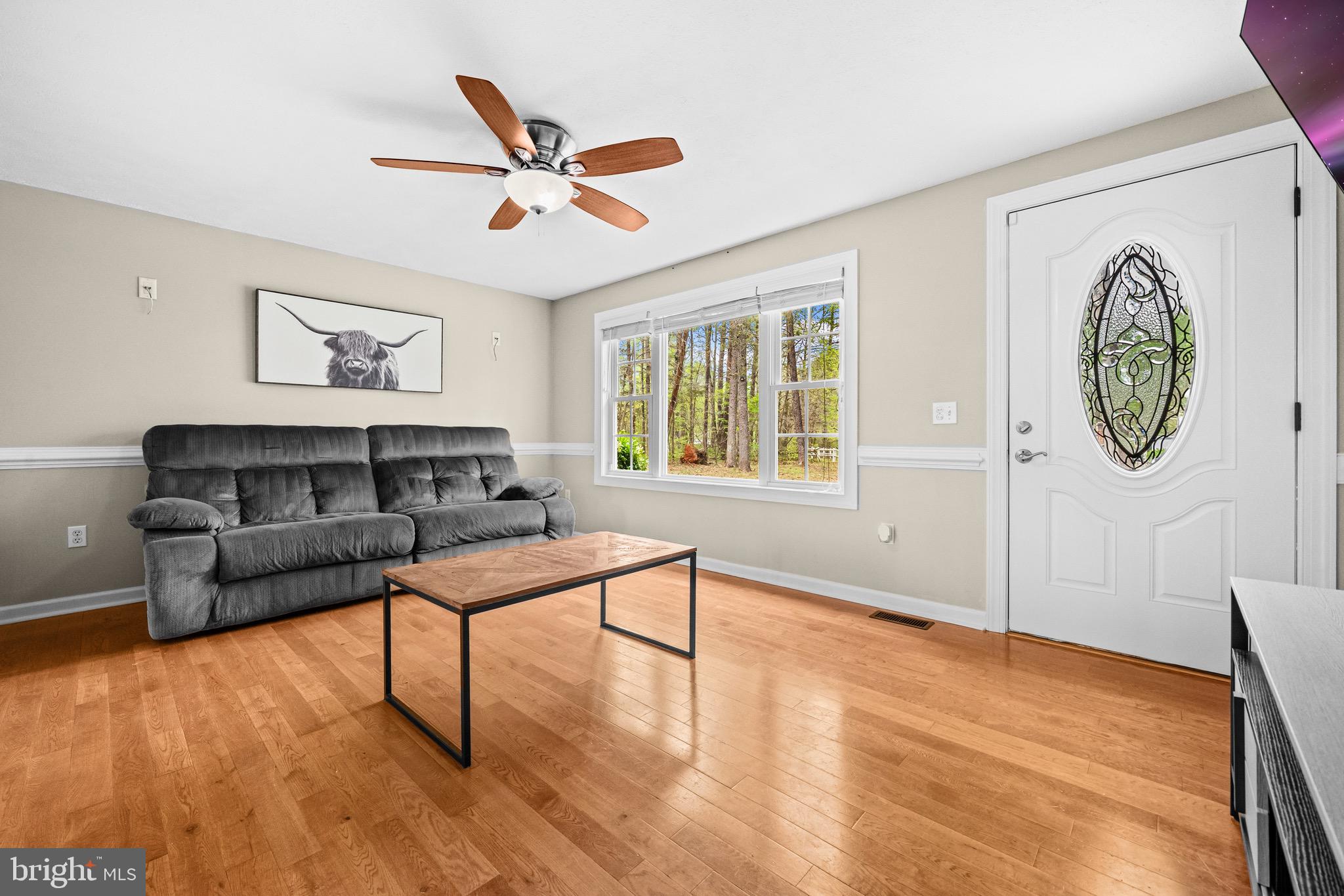 ROUND HILL - Residential