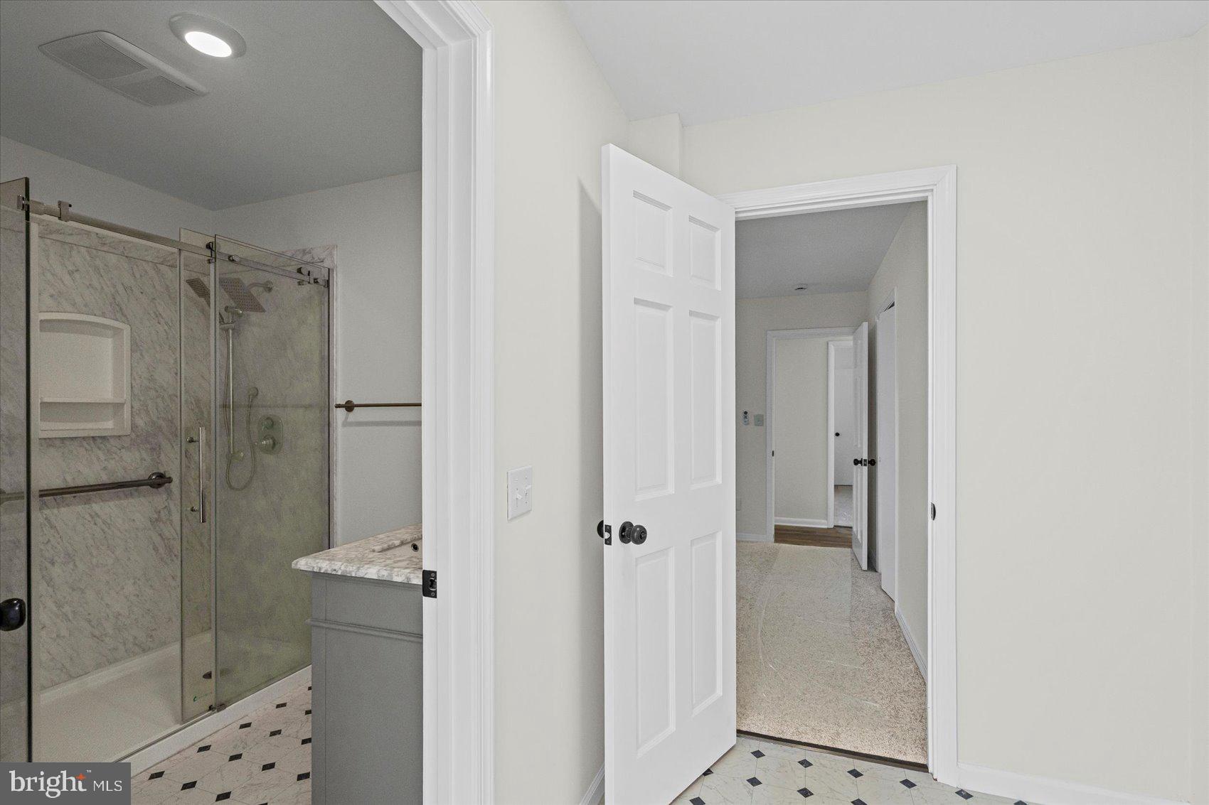 GOSHEN - Residential