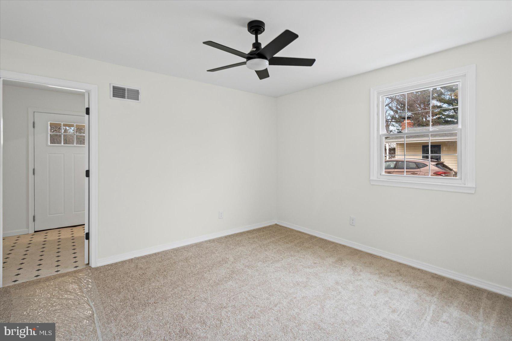 GOSHEN - Residential