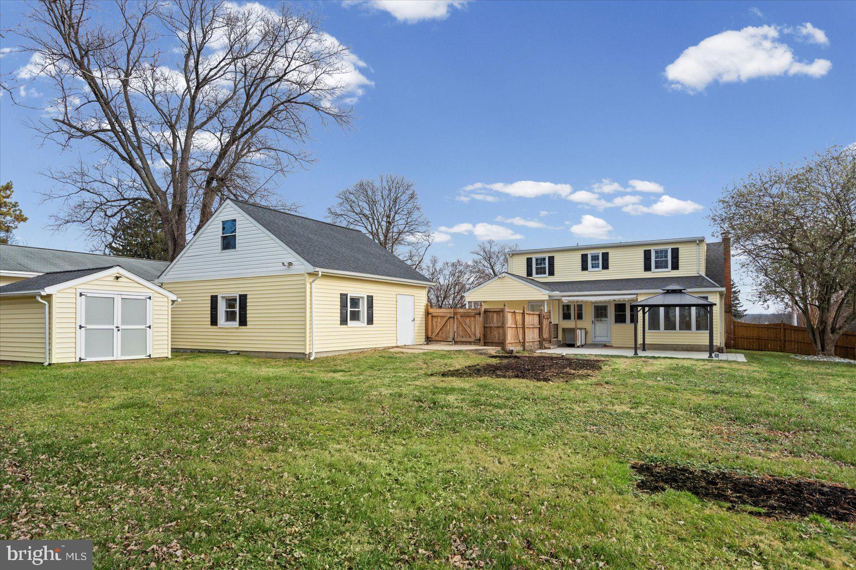 GOSHEN - Residential