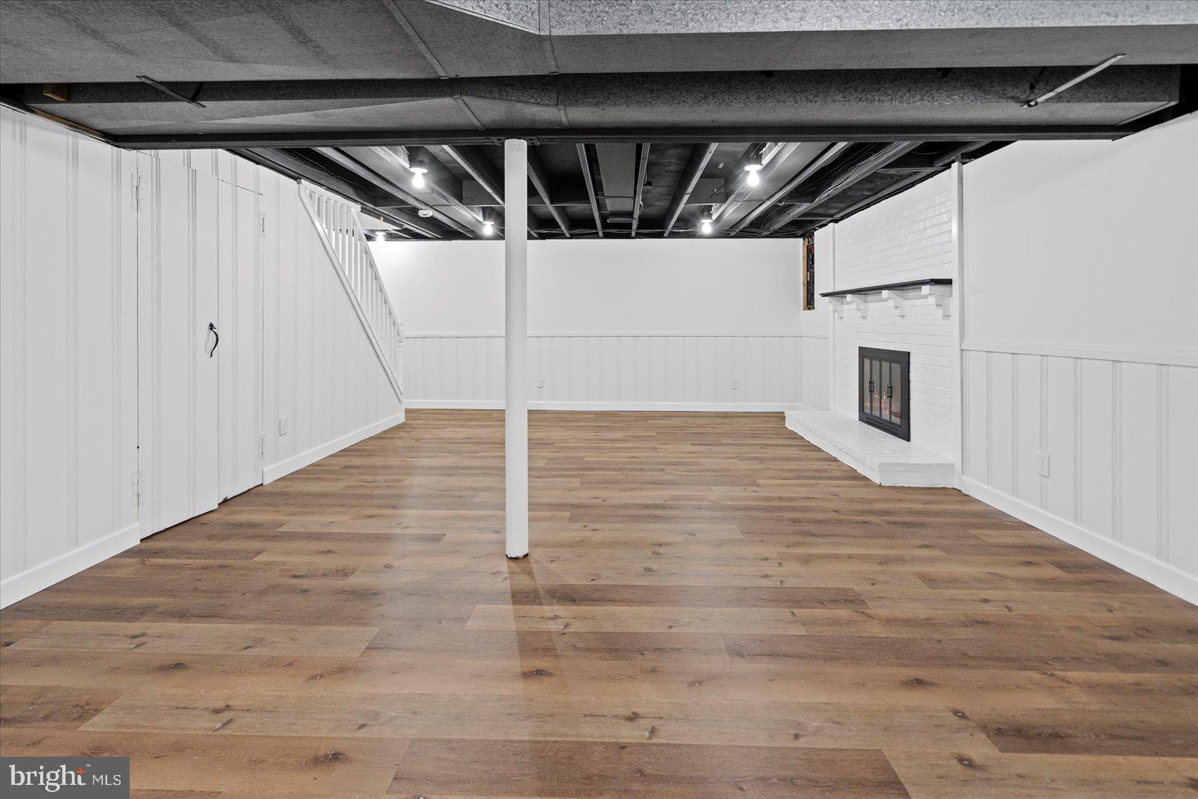 GOSHEN - Residential