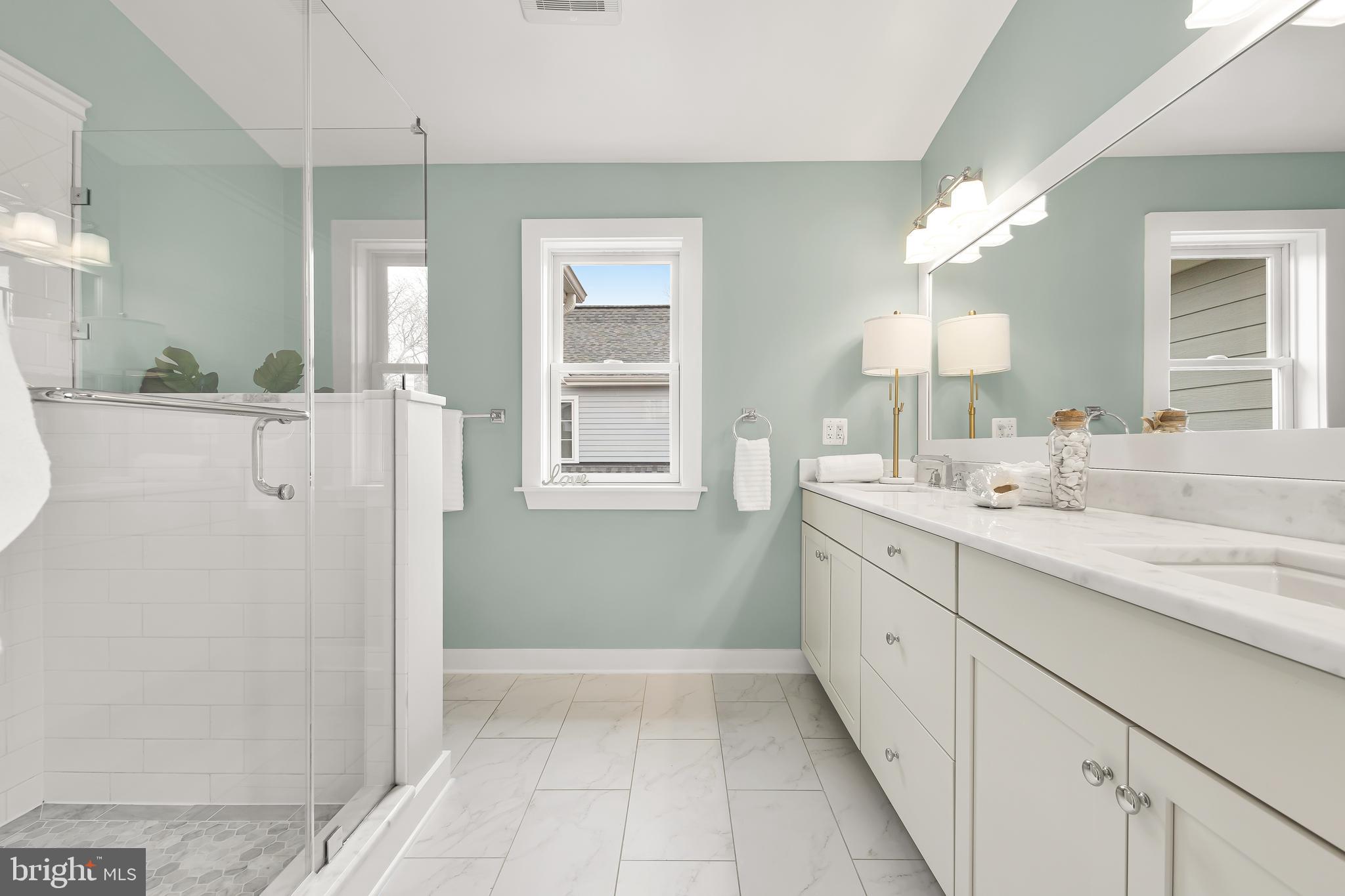 OVER LEE KNOLLS - Residential