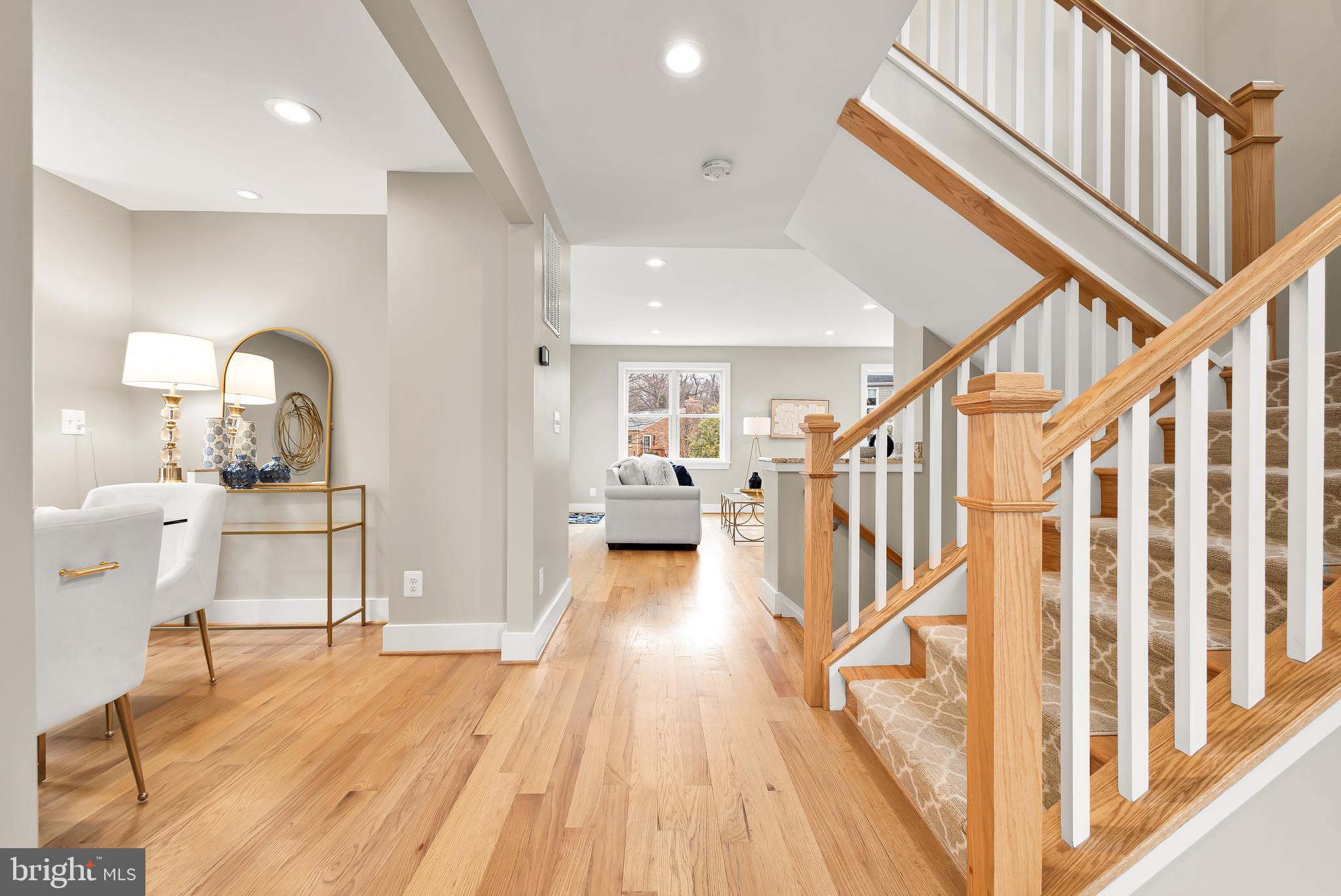 OVER LEE KNOLLS - Residential