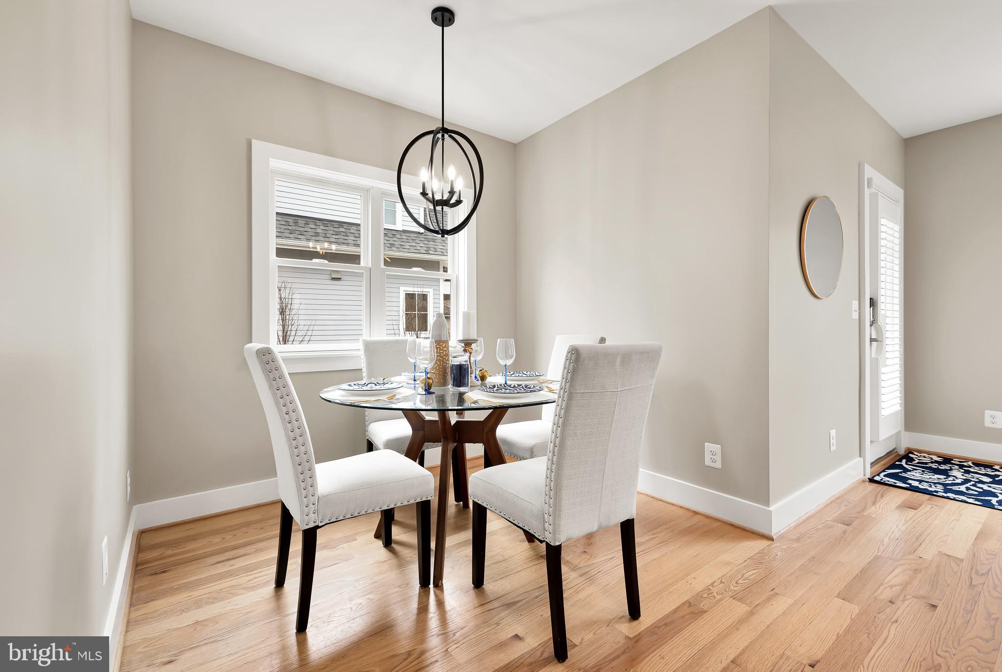 OVER LEE KNOLLS - Residential