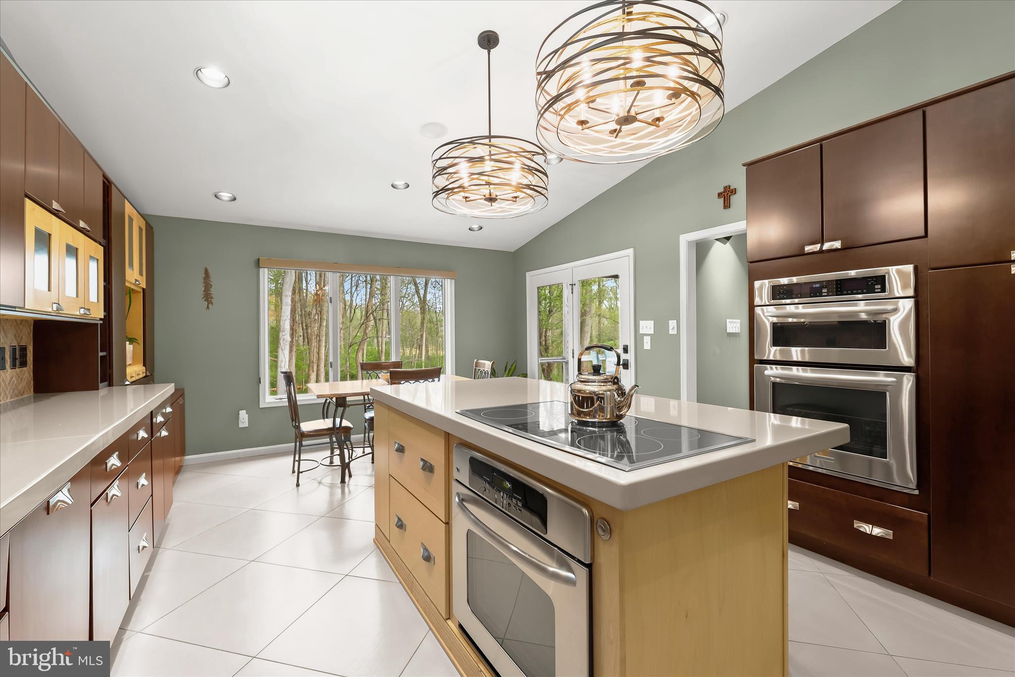 THE HERITAGE - Residential