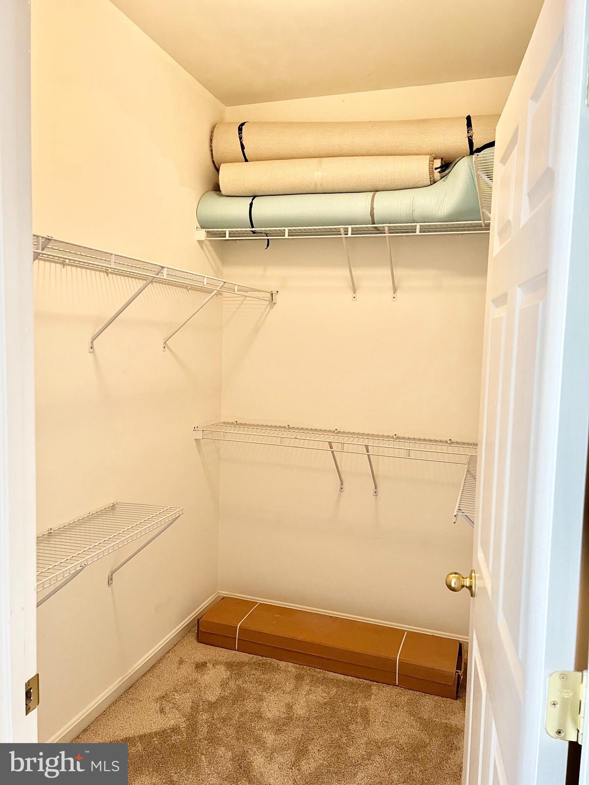 WESTBRIAR PLAZA - Residential Lease