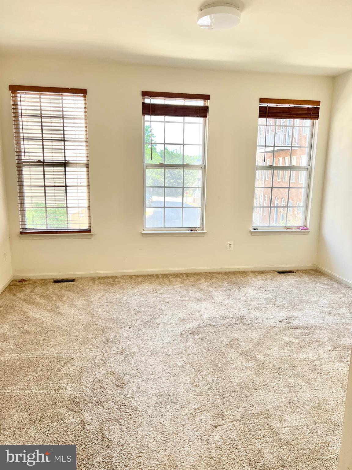 WESTBRIAR PLAZA - Residential Lease