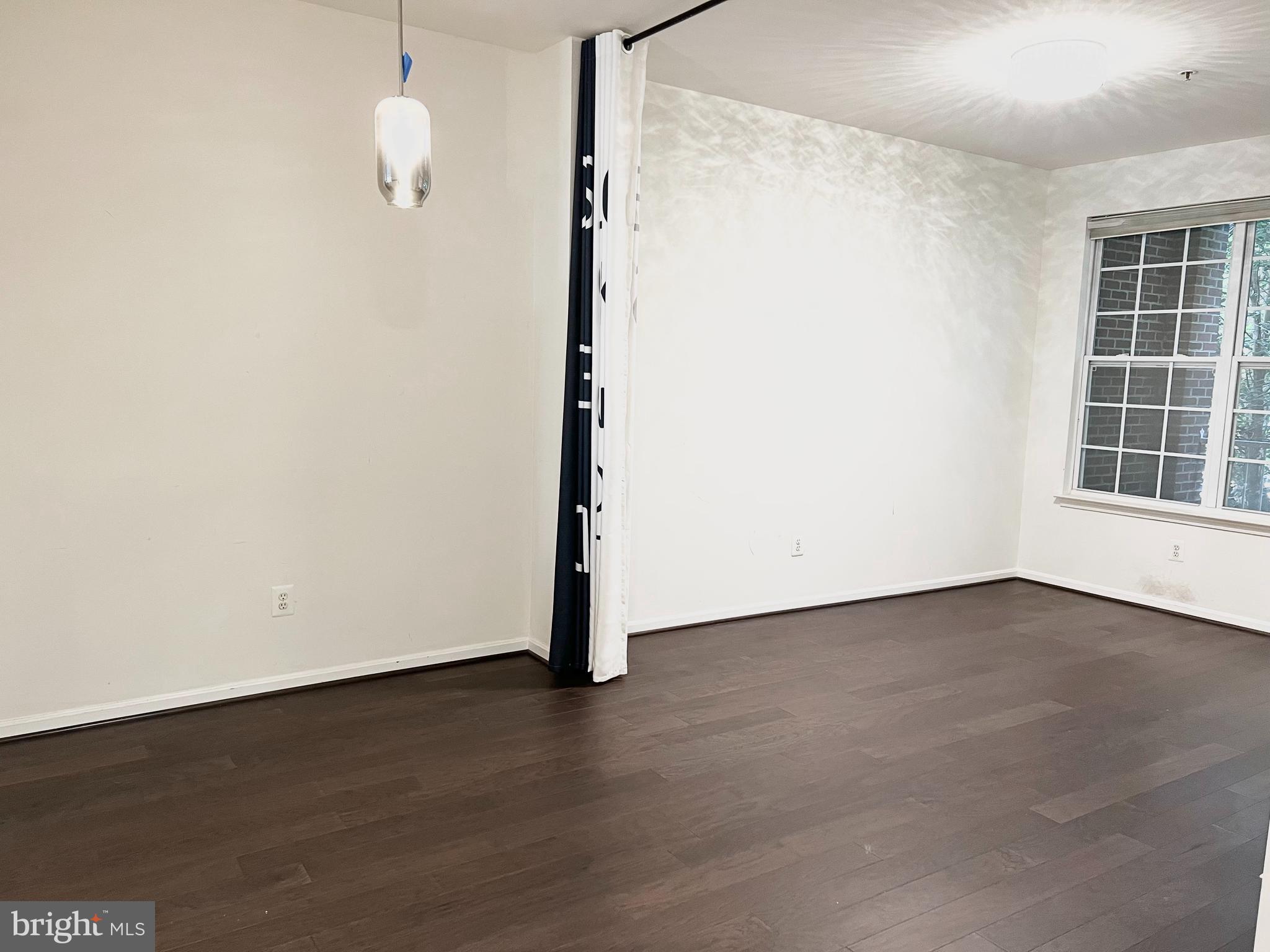 WESTBRIAR PLAZA - Residential Lease