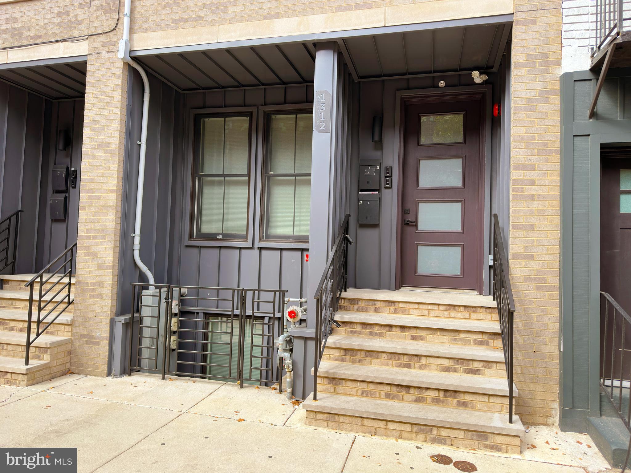 1312 E PASSYUNK AVENUE A