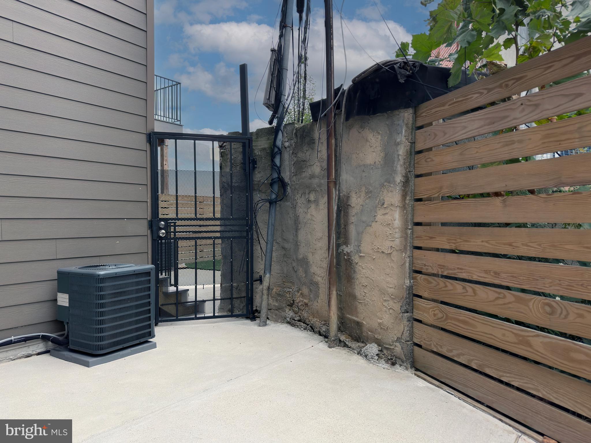 PASSYUNK SQUARE - Residential