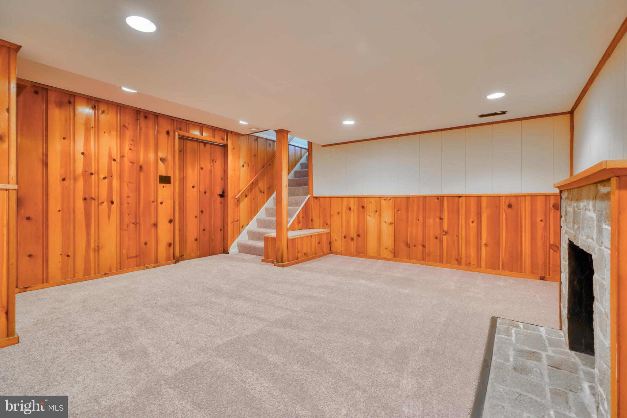 JACKSONVILLE - Residential Lease