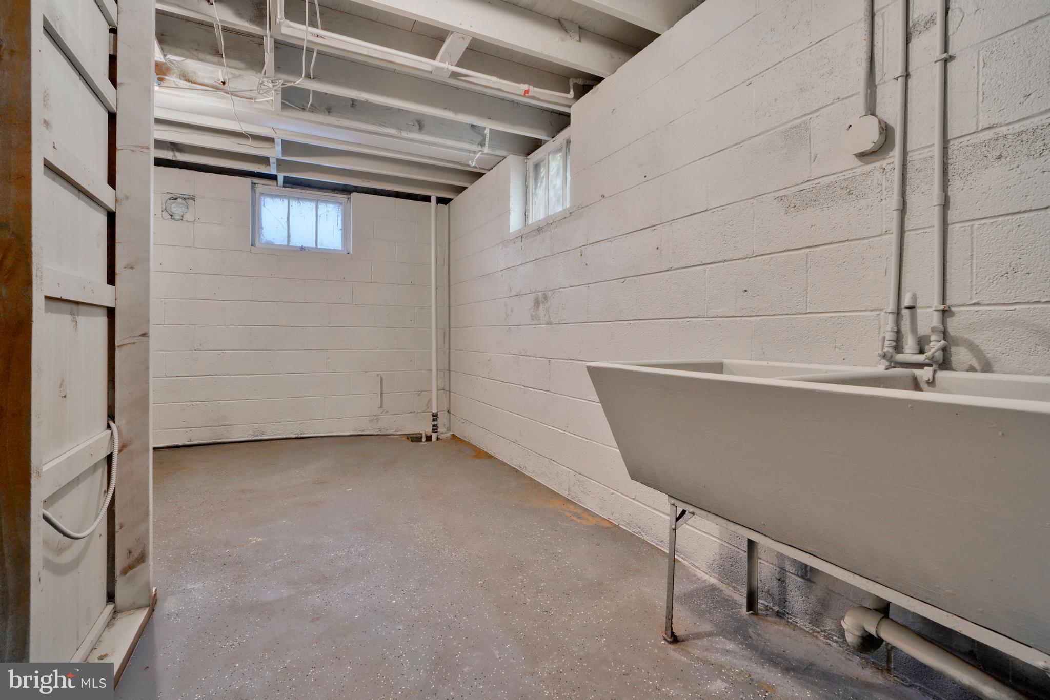 JACKSONVILLE - Residential Lease