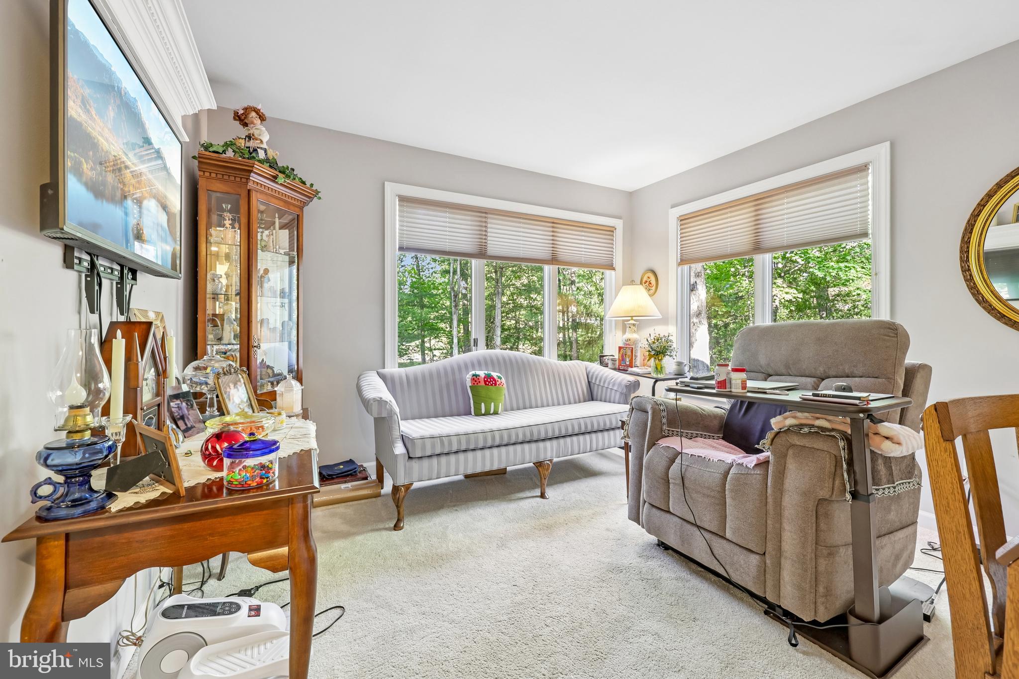WOODLYNN MANOR - Residential