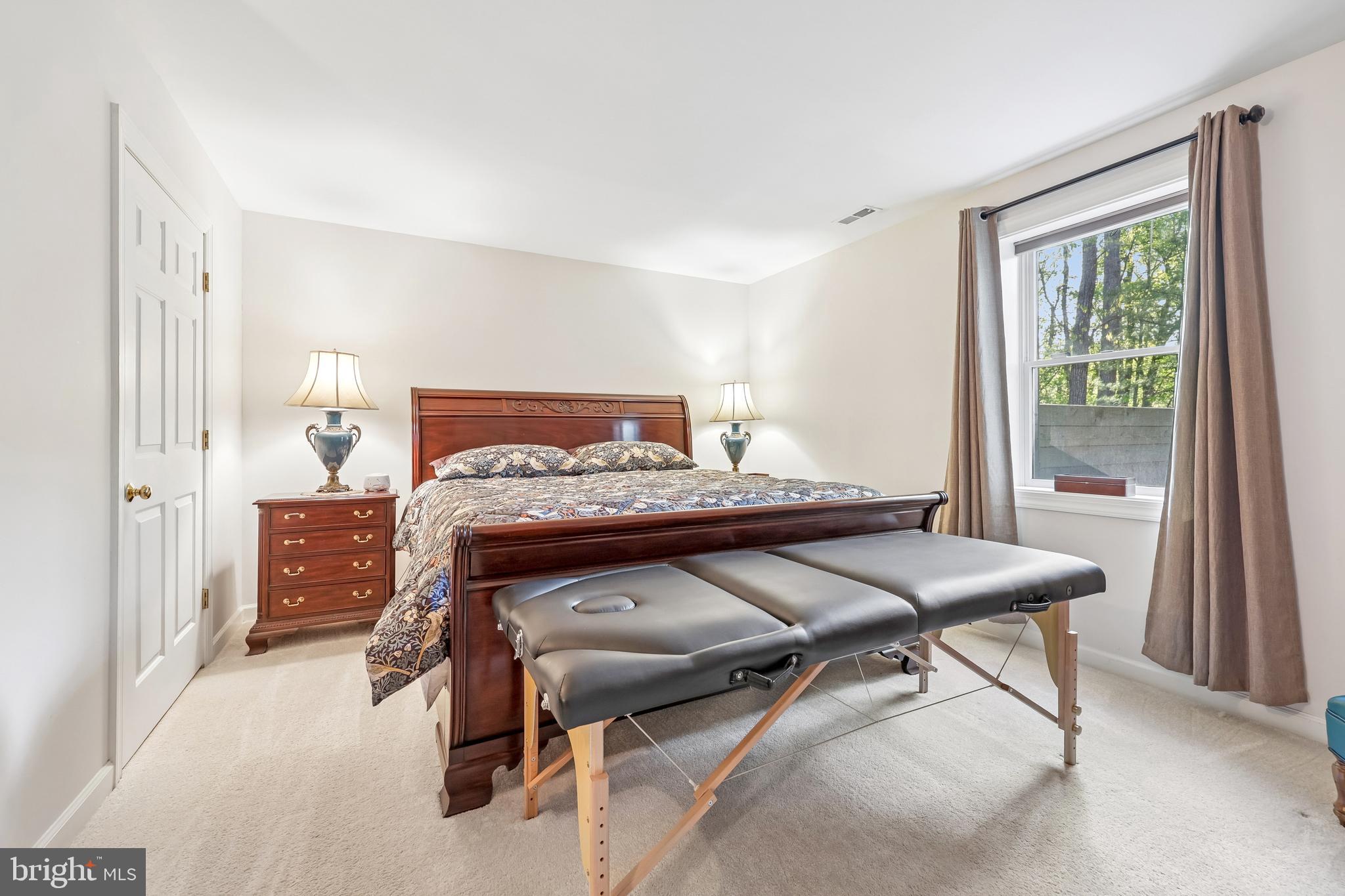 WOODLYNN MANOR - Residential