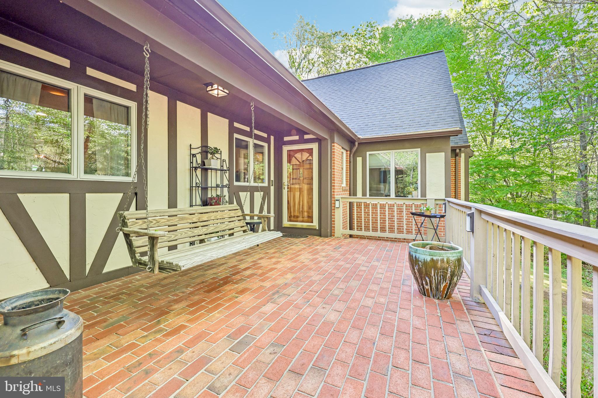 WOODLYNN MANOR - Residential