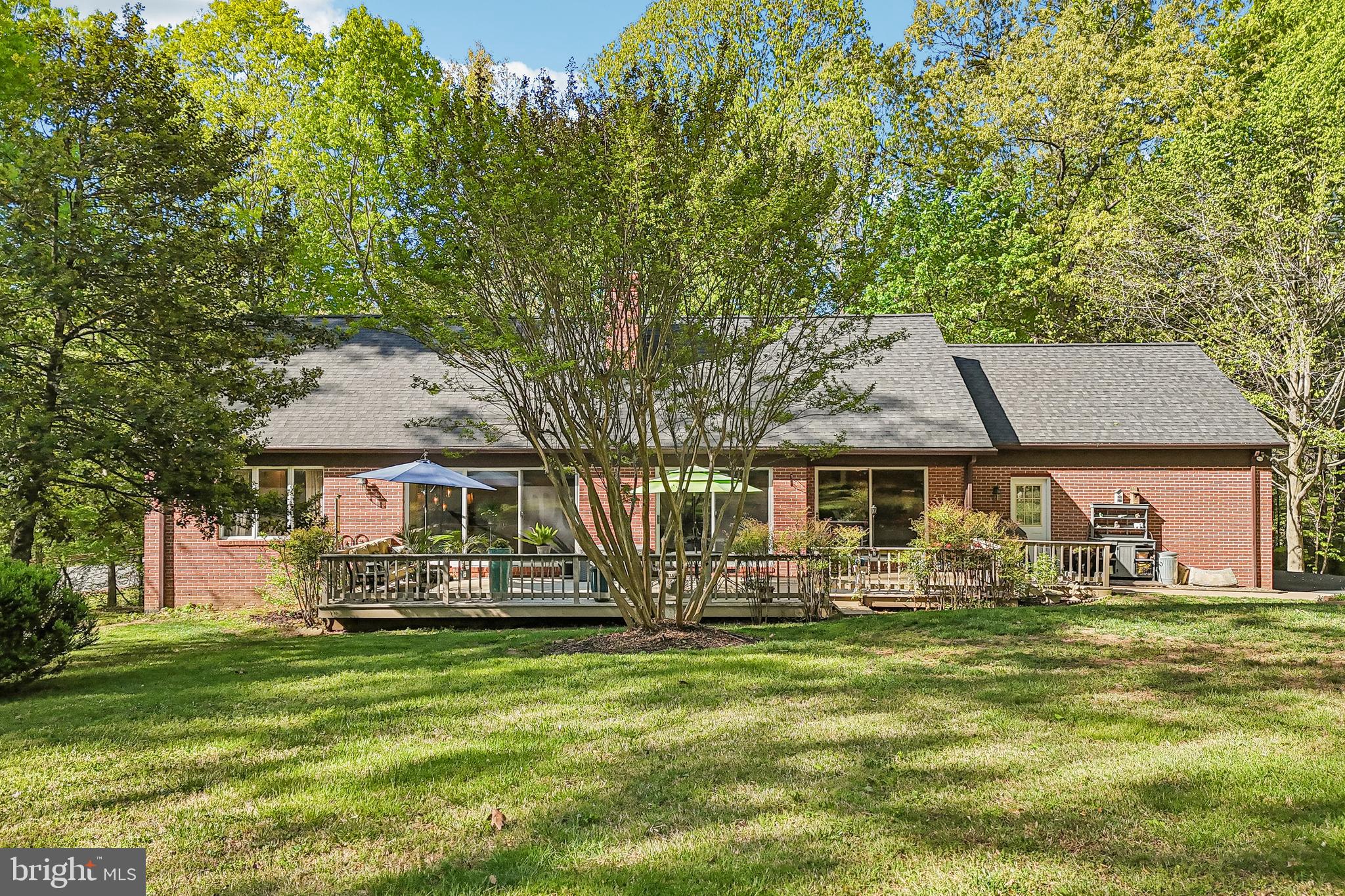 WOODLYNN MANOR - Residential