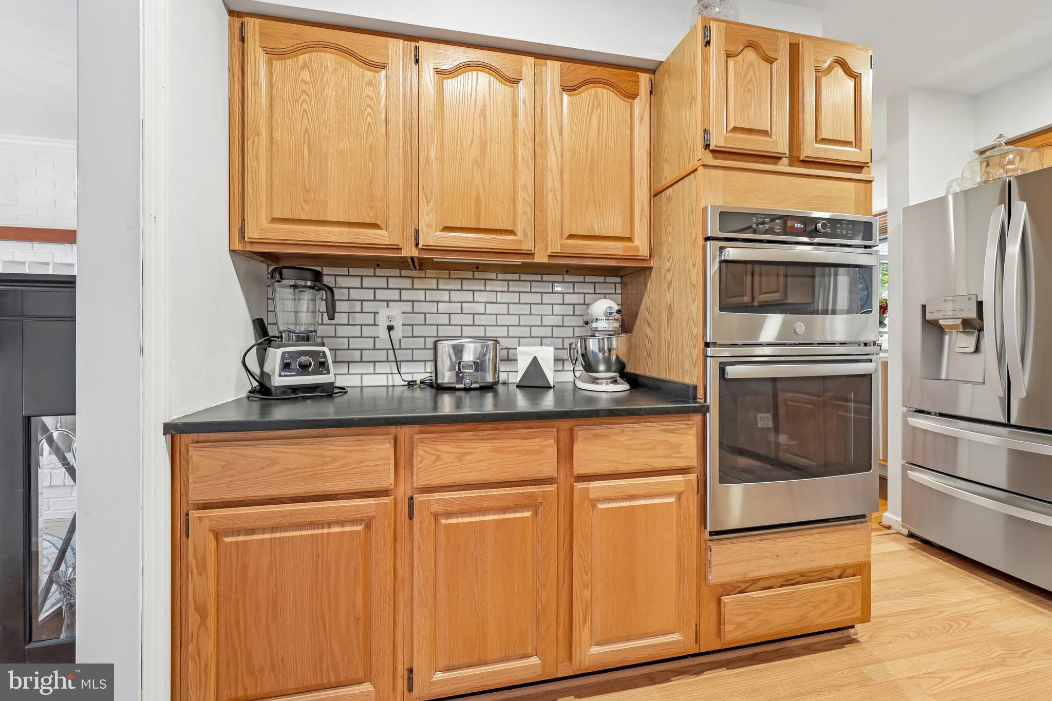 WOODLYNN MANOR - Residential