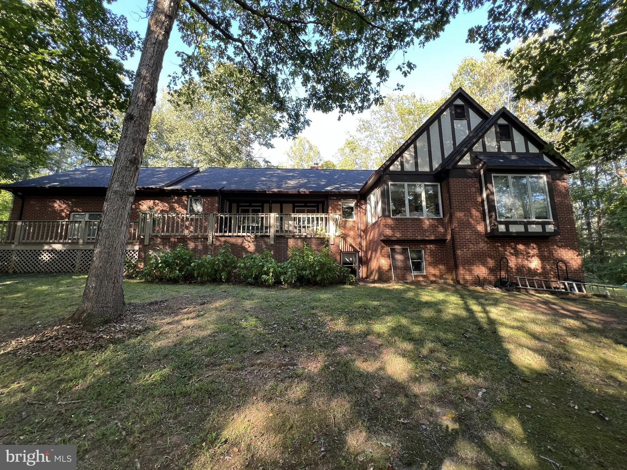 WOODLYNN MANOR - Residential