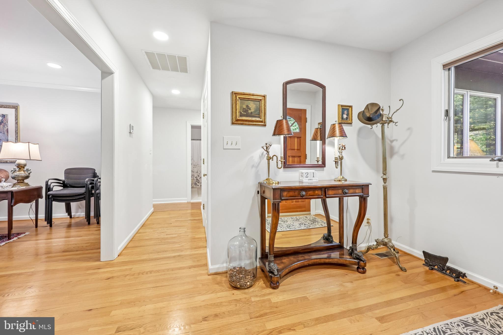 WOODLYNN MANOR - Residential