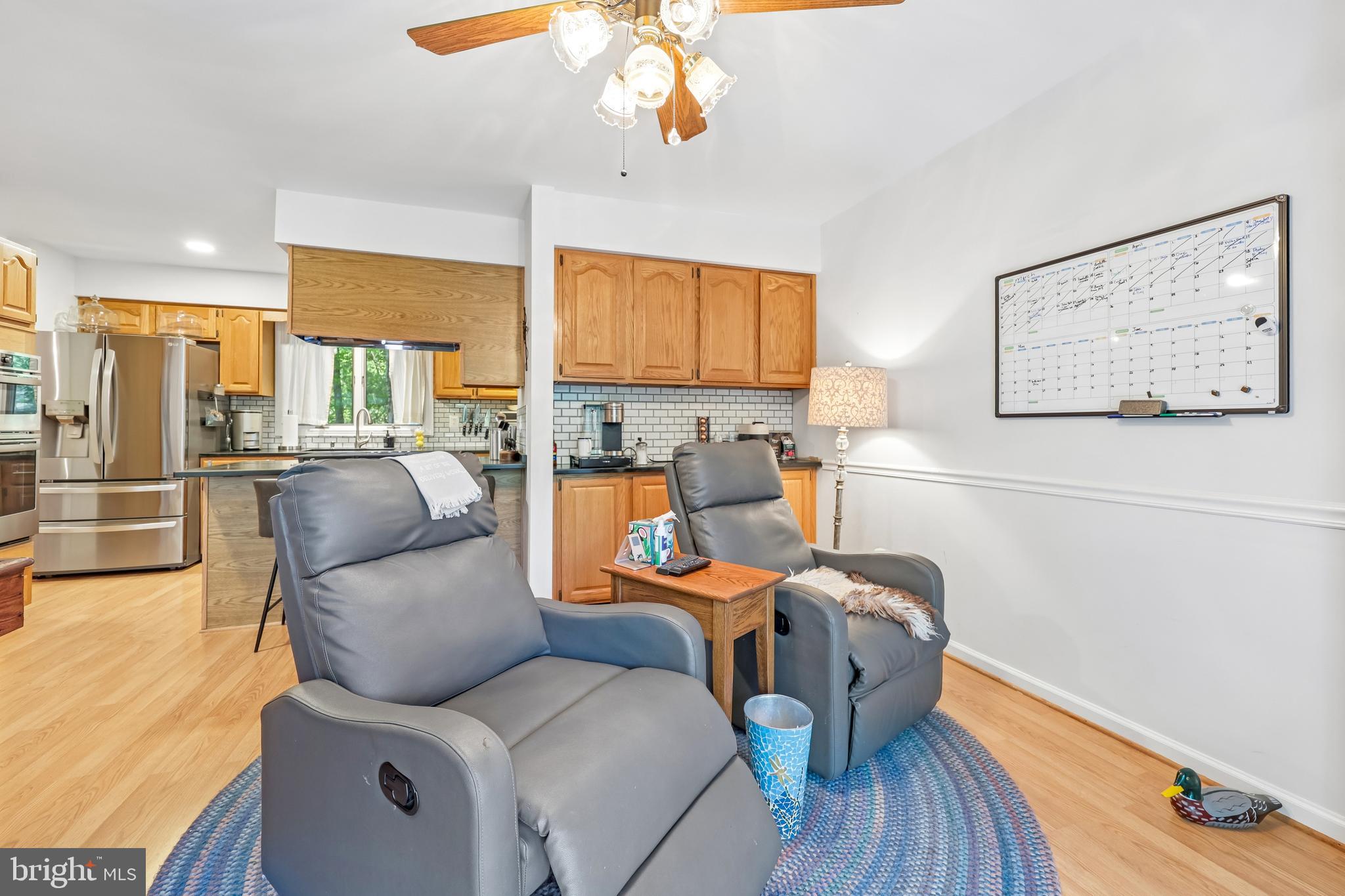 WOODLYNN MANOR - Residential