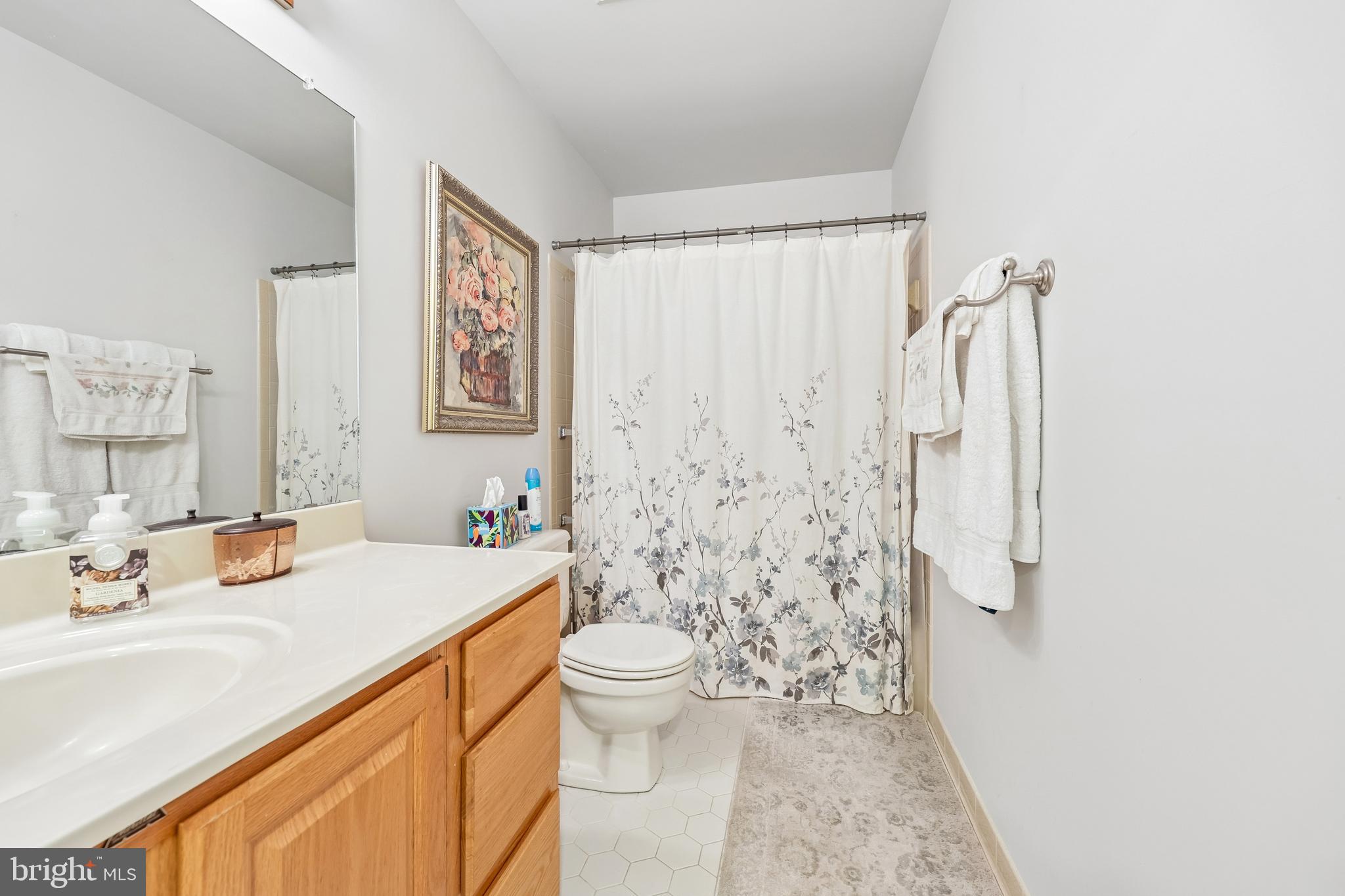 WOODLYNN MANOR - Residential