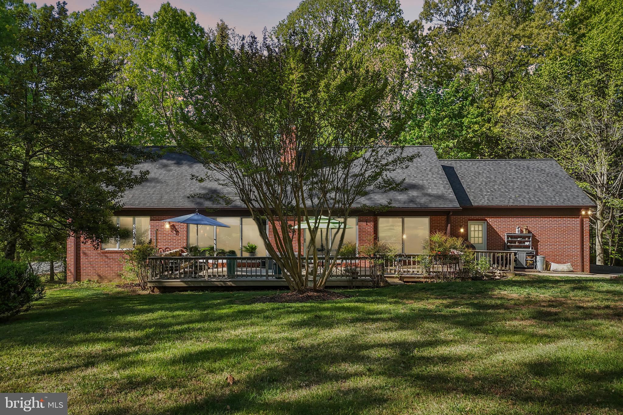WOODLYNN MANOR - Residential