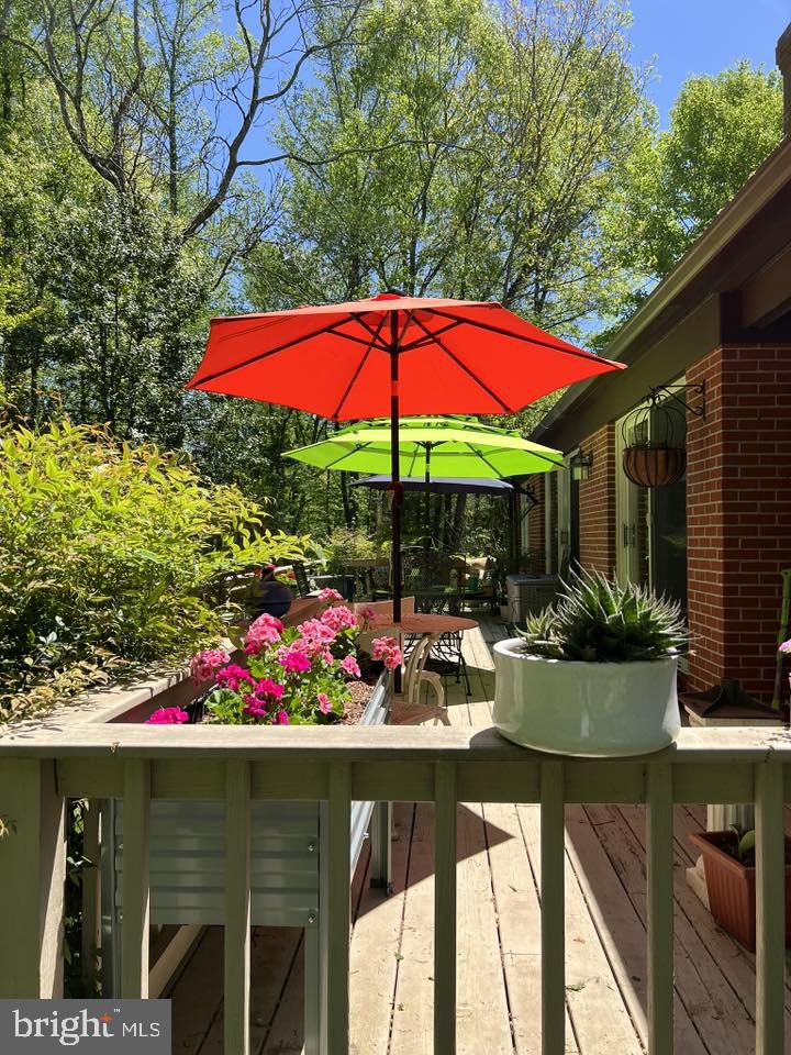 WOODLYNN MANOR - Residential