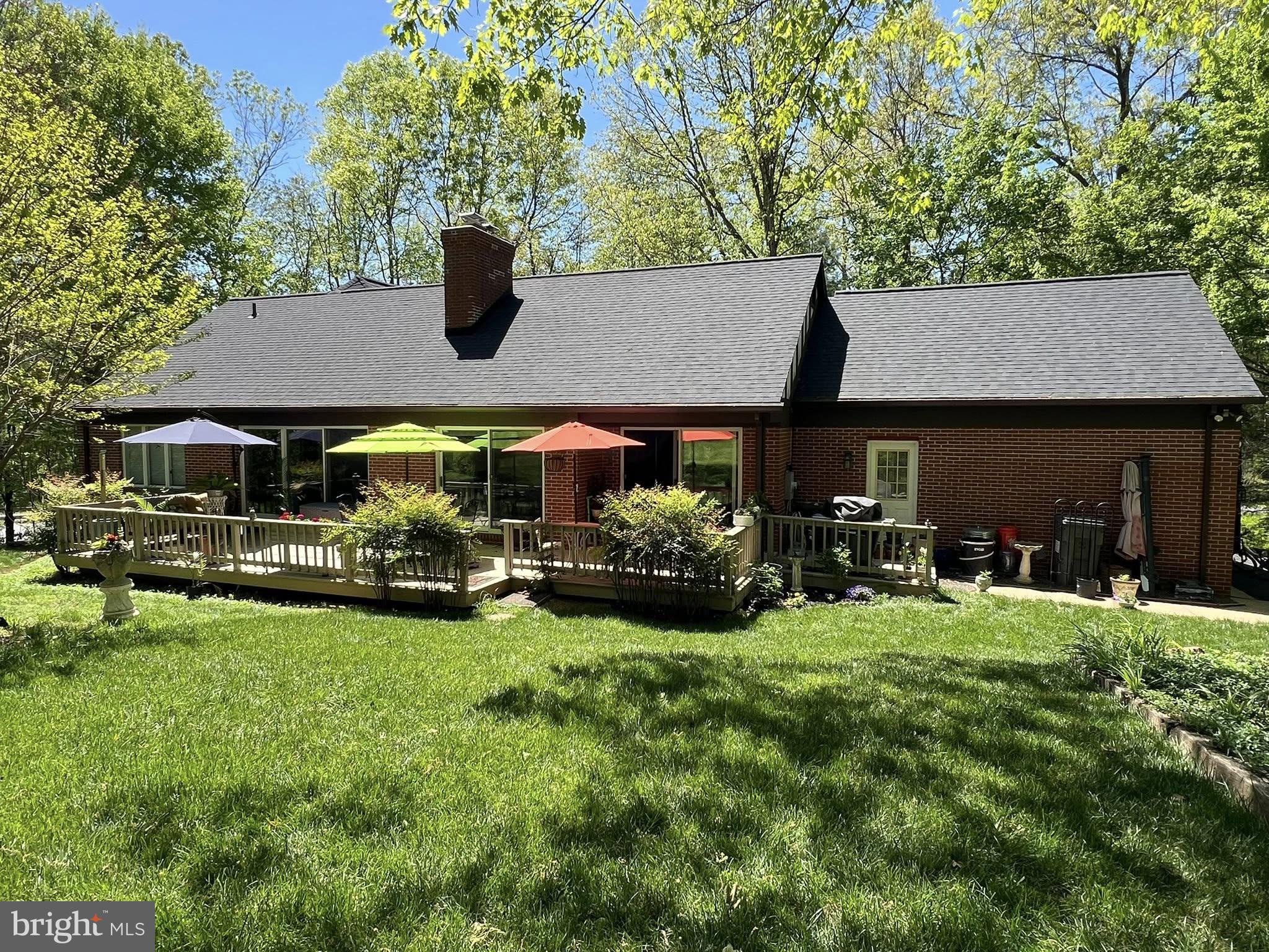 WOODLYNN MANOR - Residential