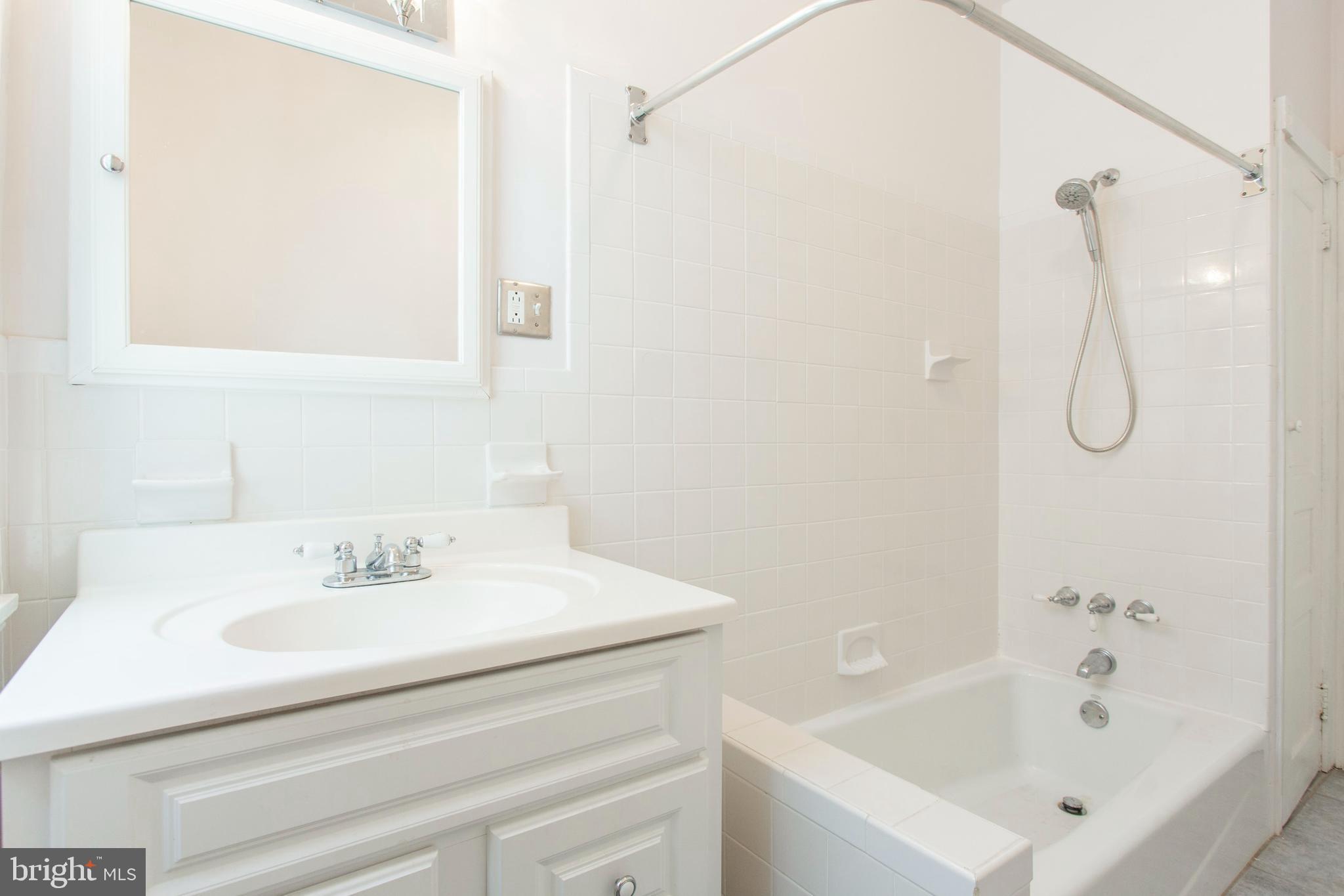 KINGSESSING - Residential