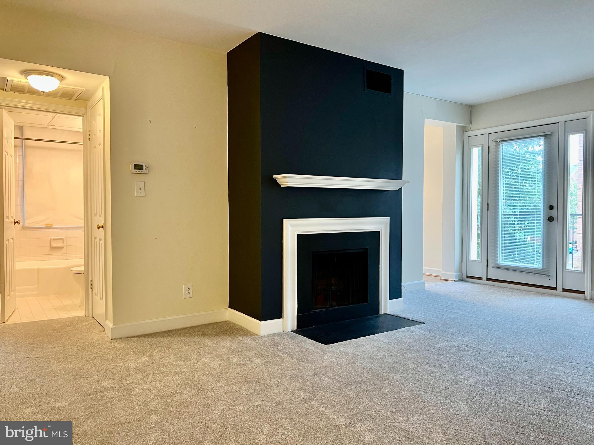 CANAL PLACE - Residential Lease