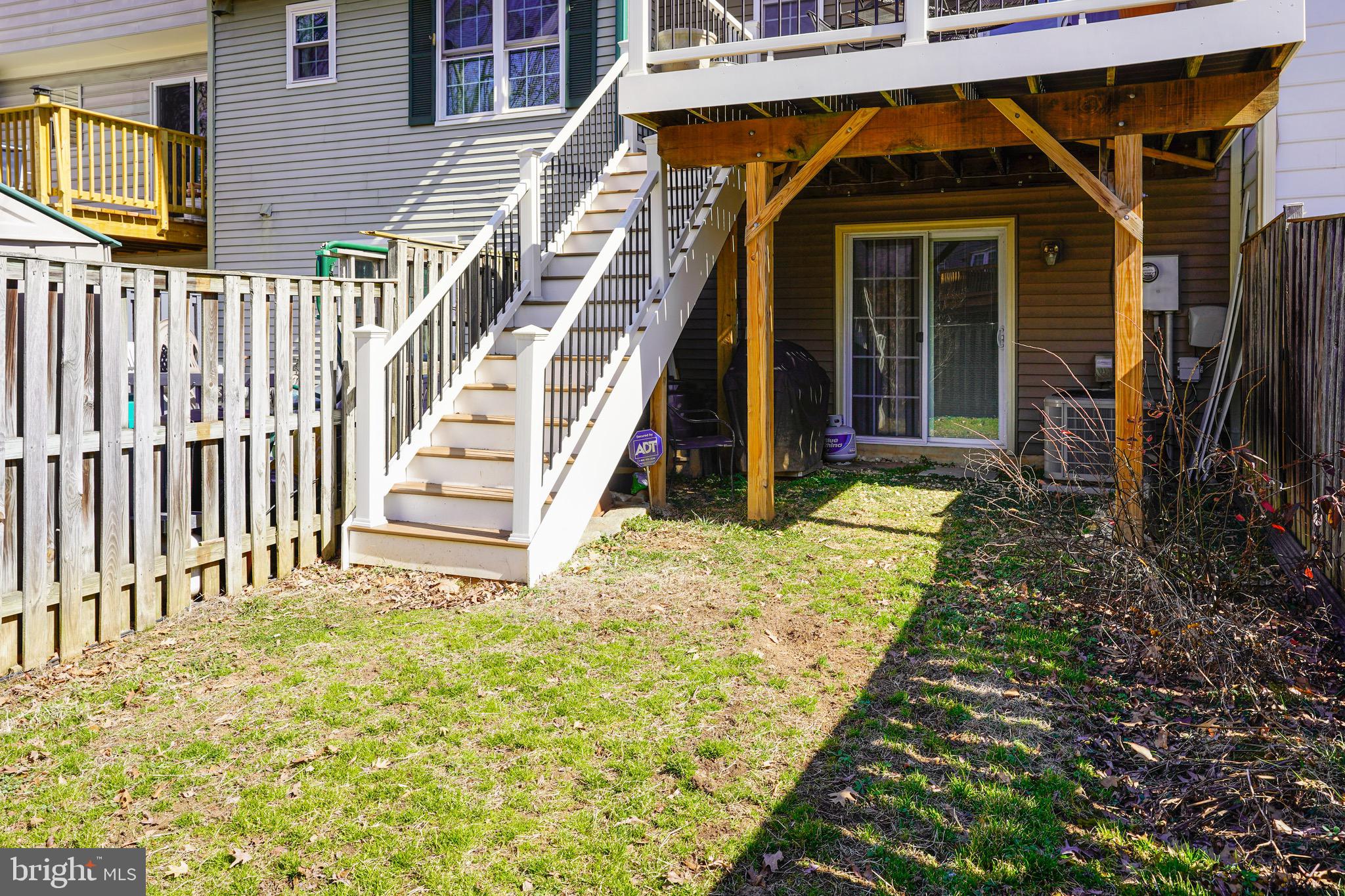 WASHINGTON SQUARE - Residential