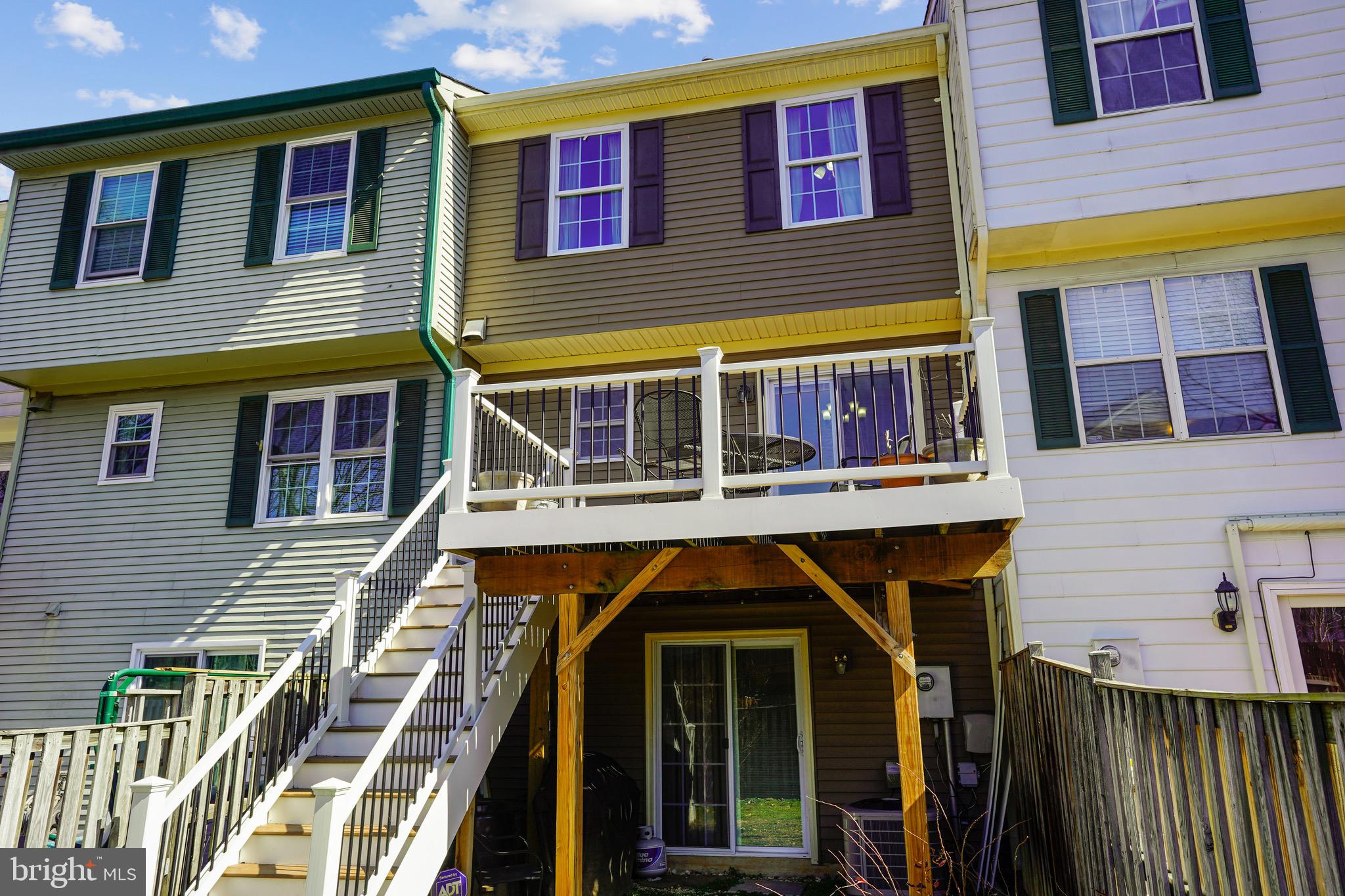 WASHINGTON SQUARE - Residential