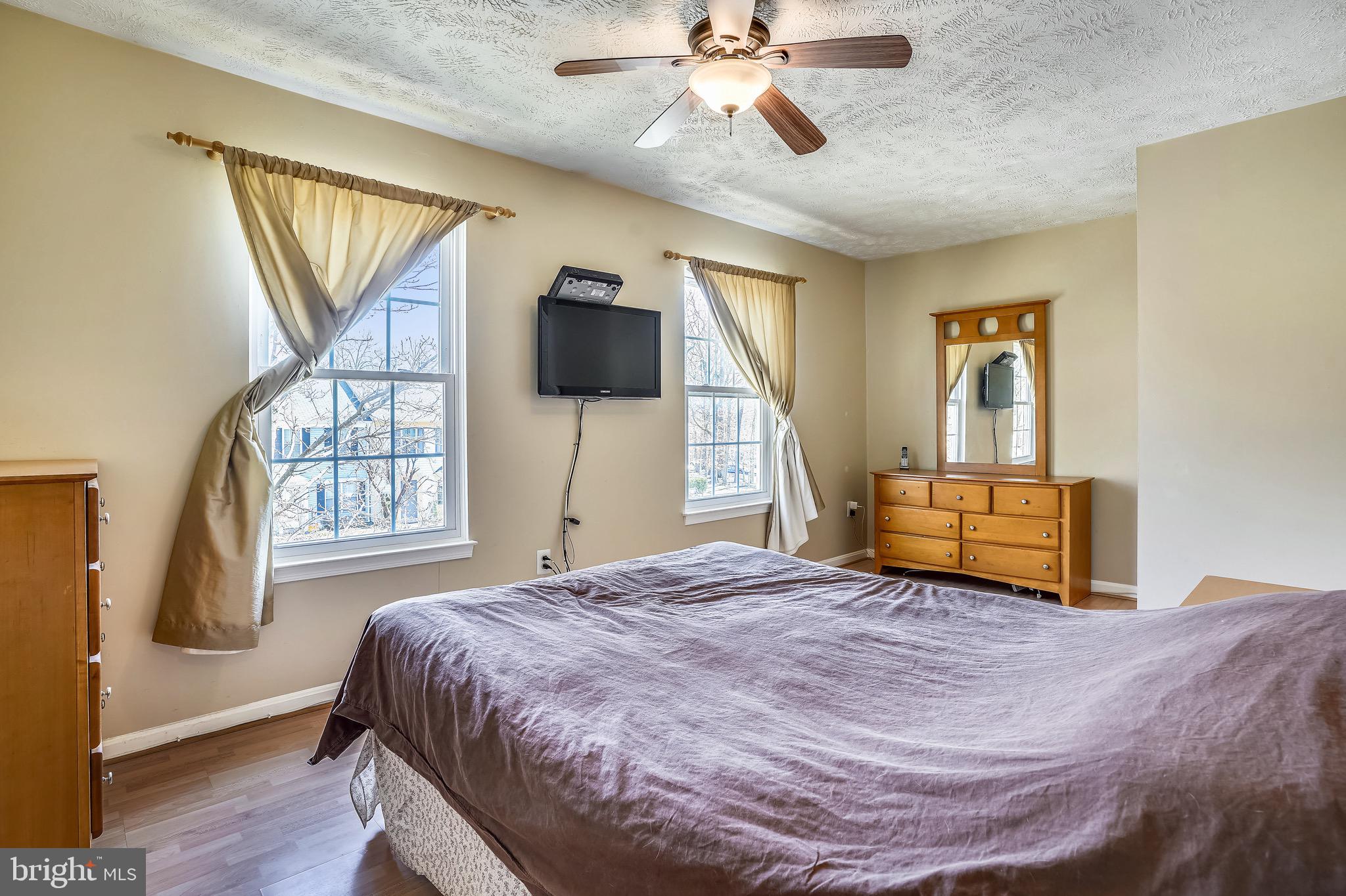 WASHINGTON SQUARE - Residential