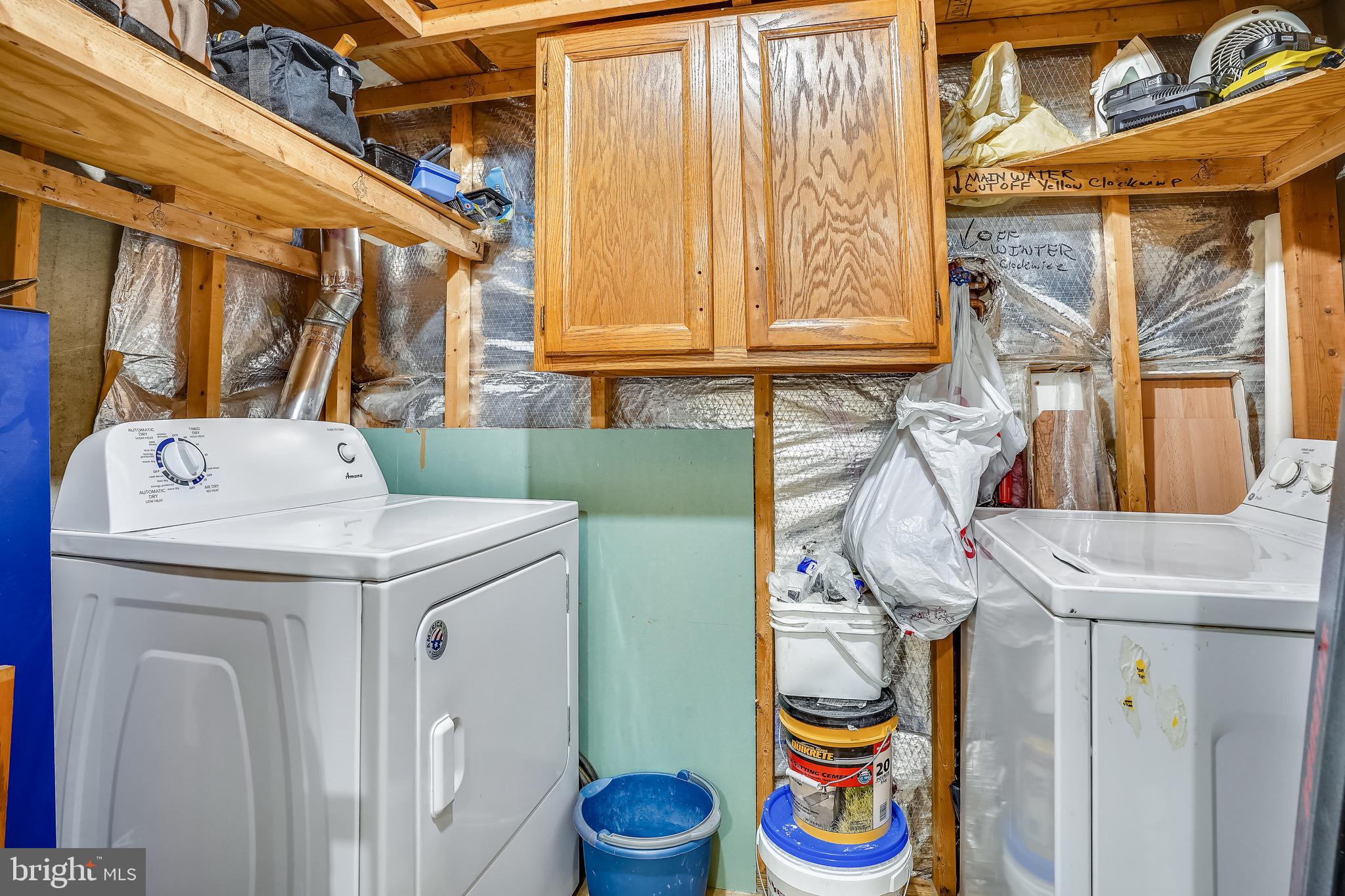 WASHINGTON SQUARE - Residential