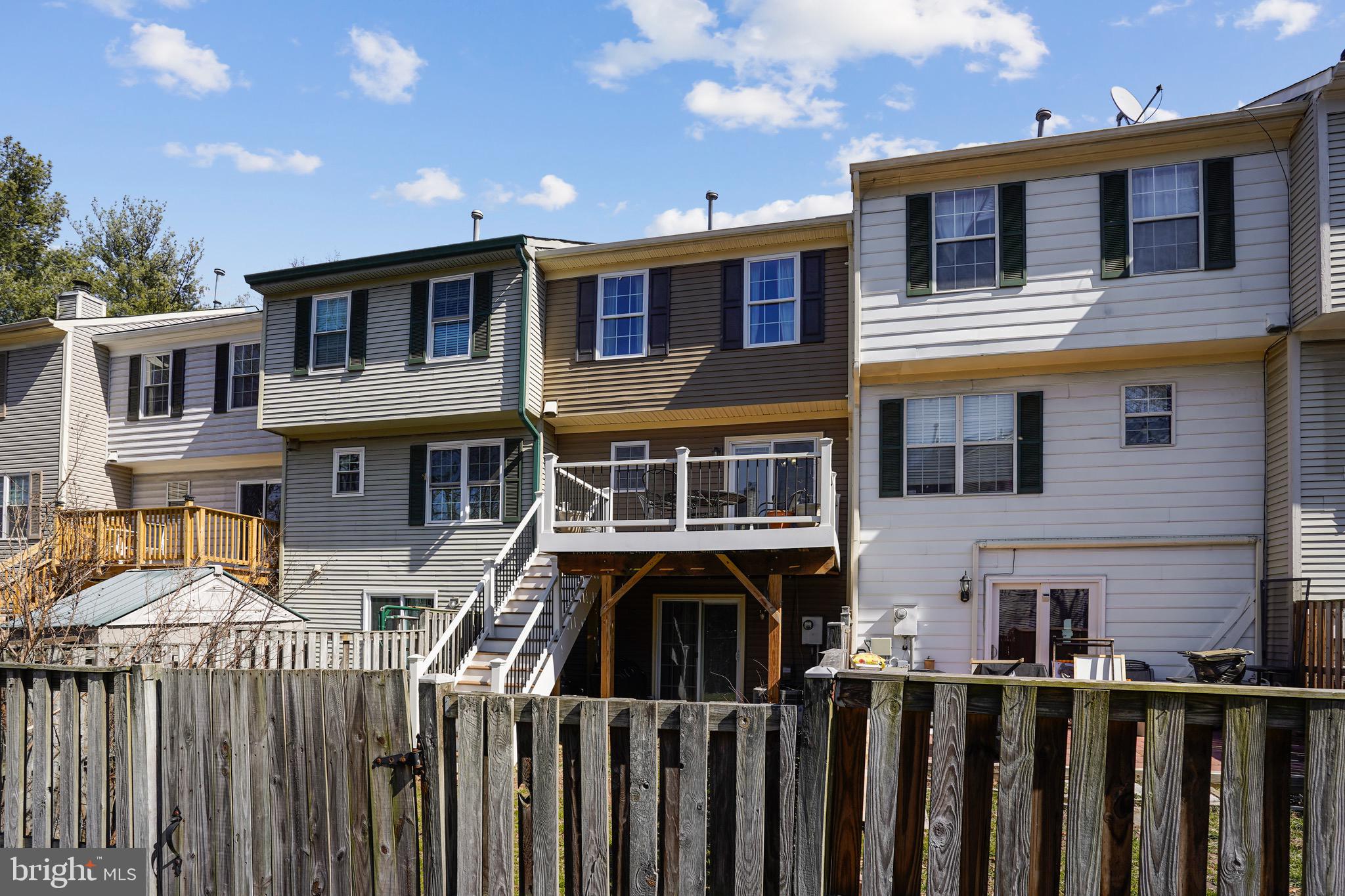 WASHINGTON SQUARE - Residential