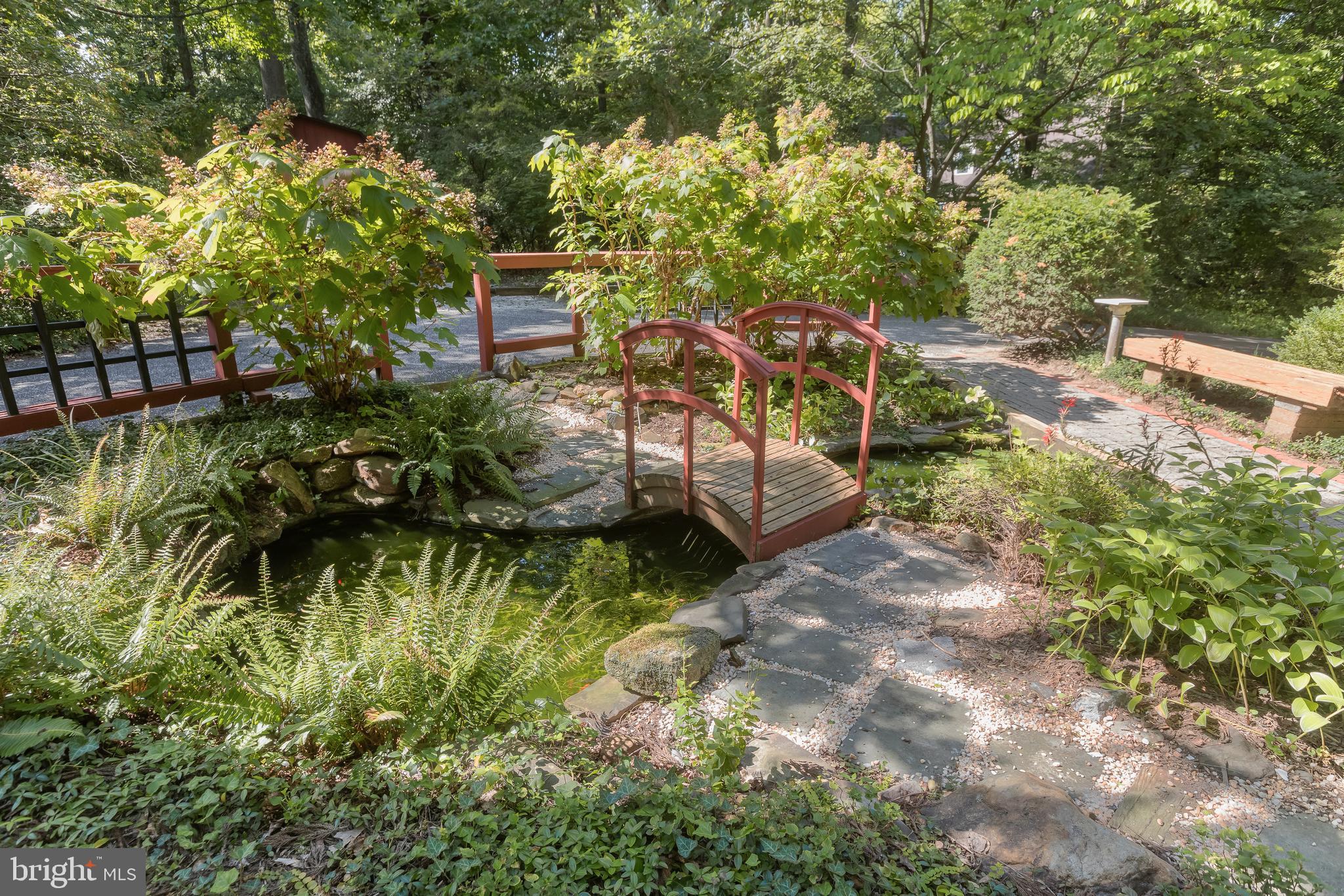 GIBSON ISLAND - Residential