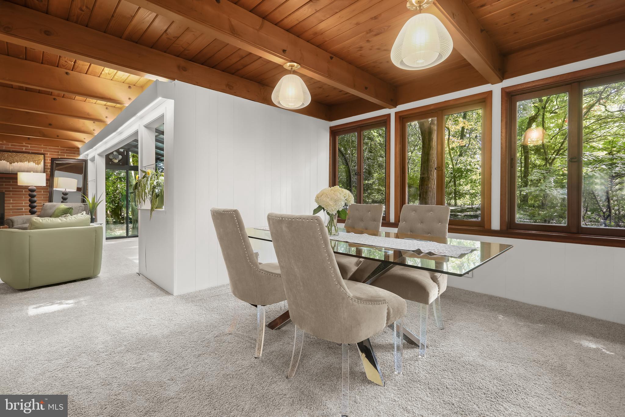 GIBSON ISLAND - Residential