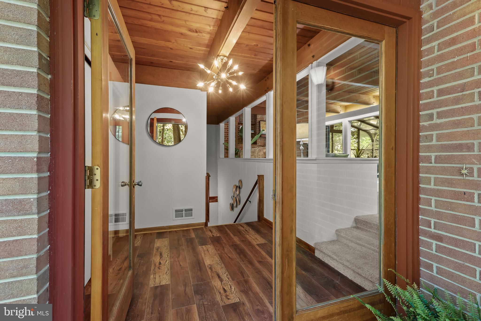 GIBSON ISLAND - Residential