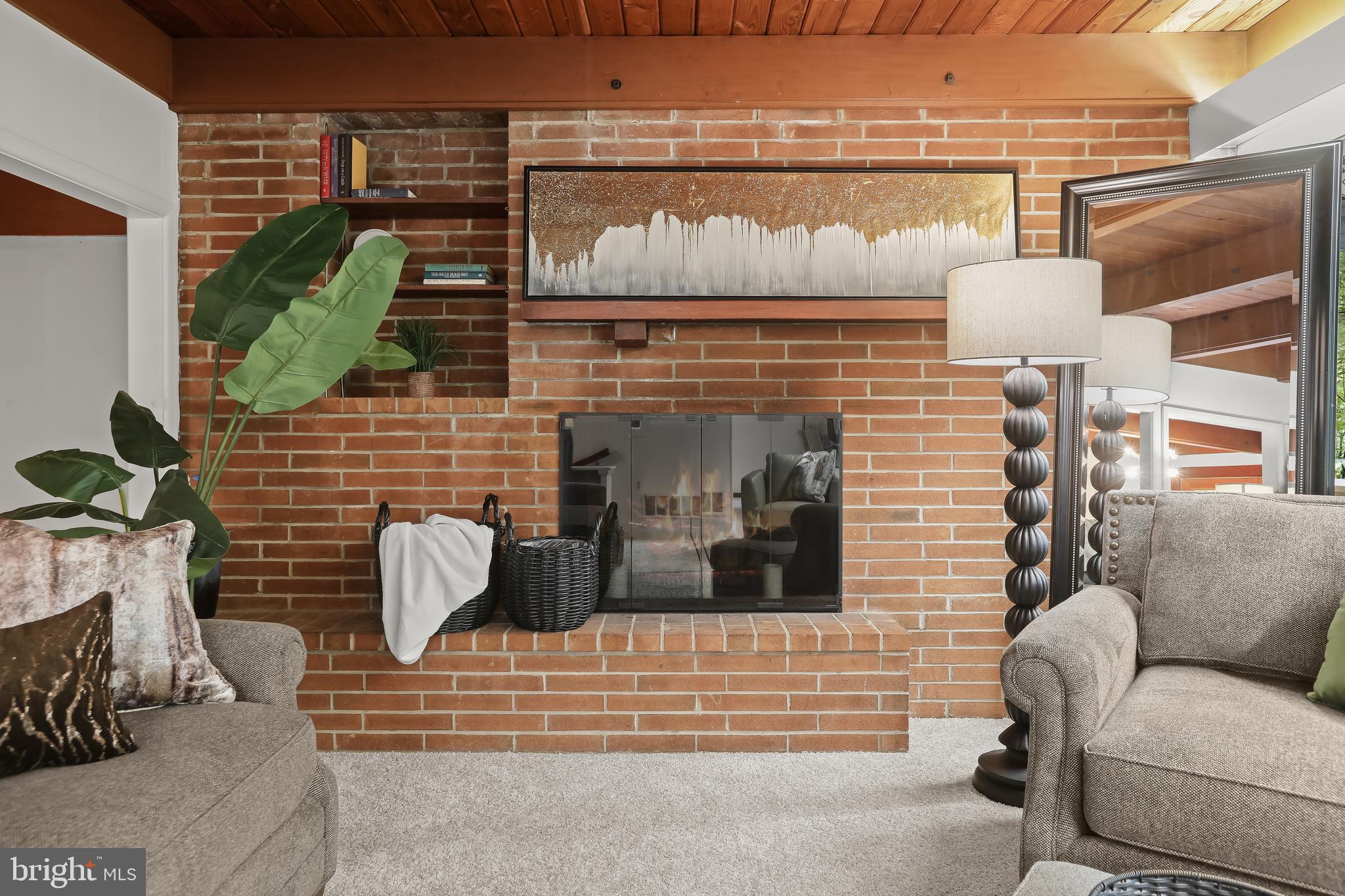 GIBSON ISLAND - Residential