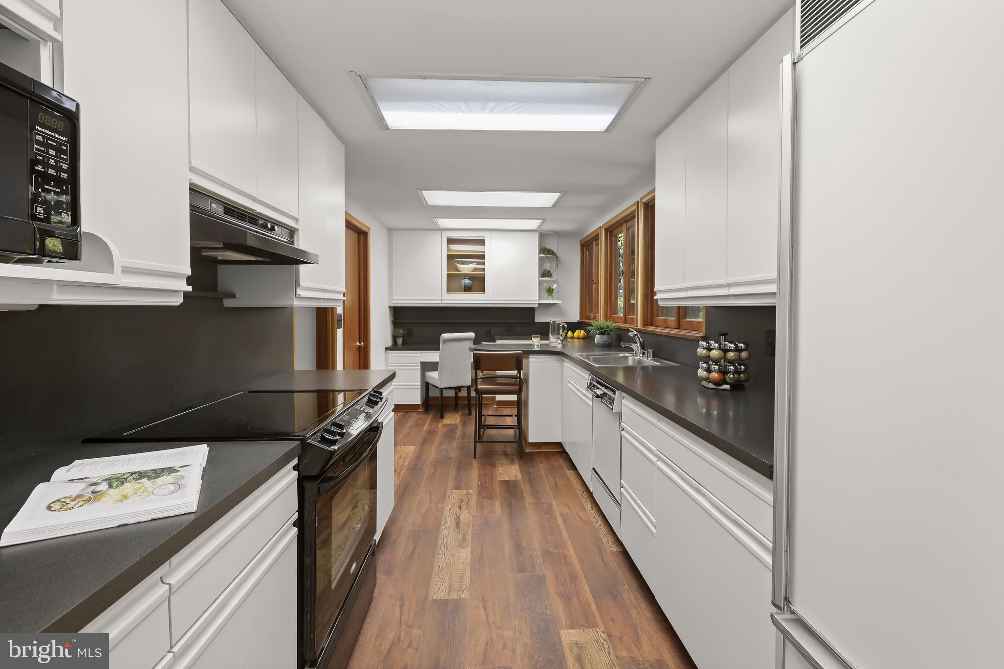 GIBSON ISLAND - Residential