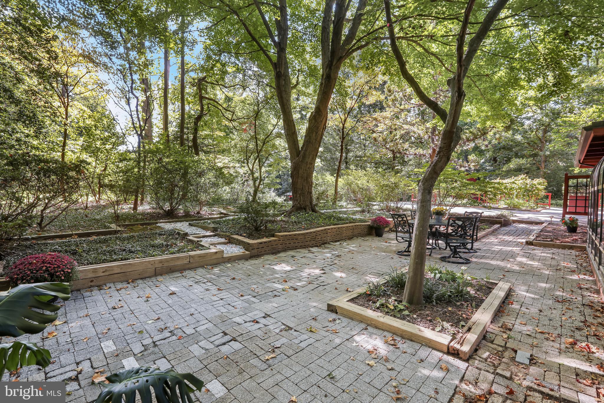 GIBSON ISLAND - Residential