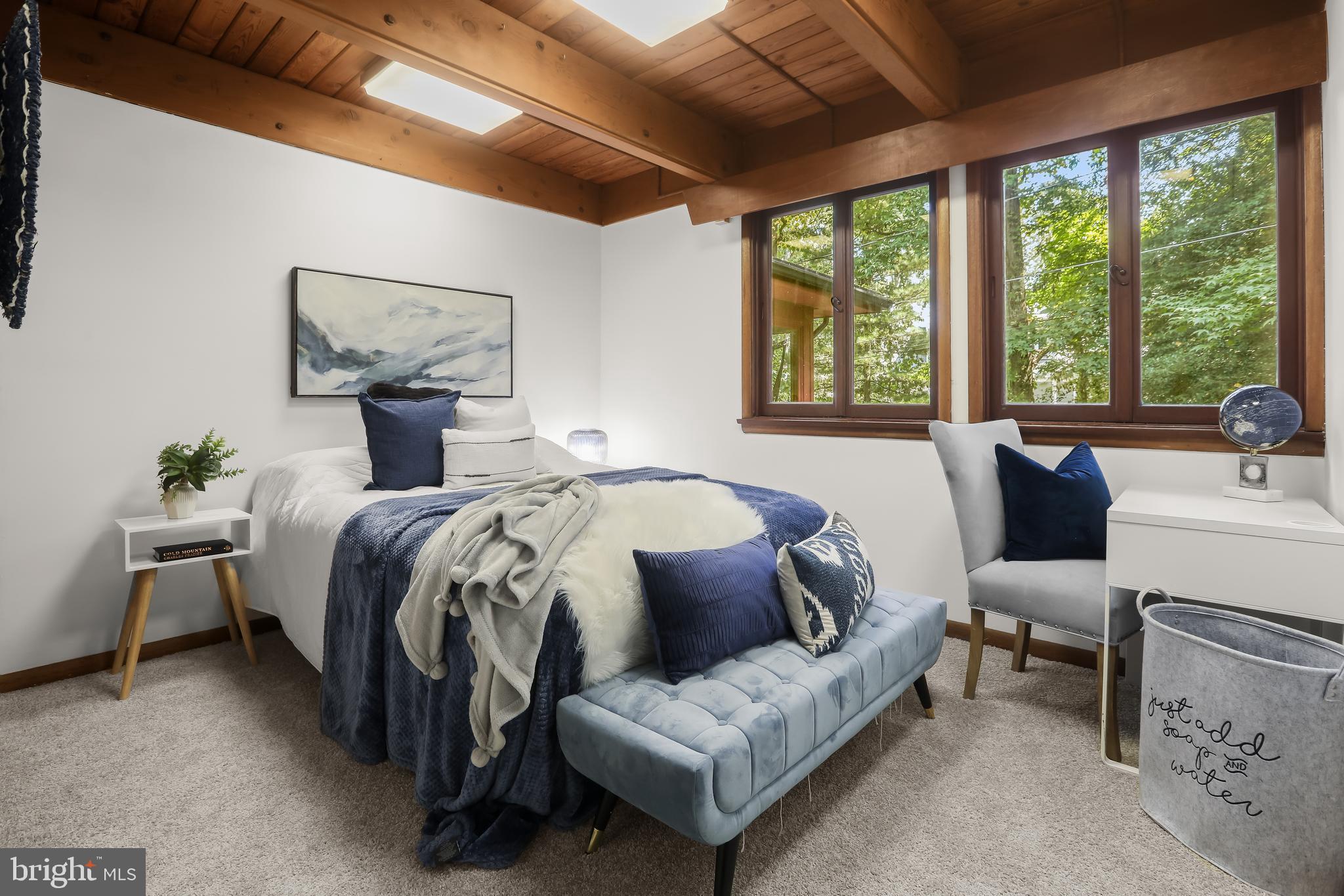 GIBSON ISLAND - Residential