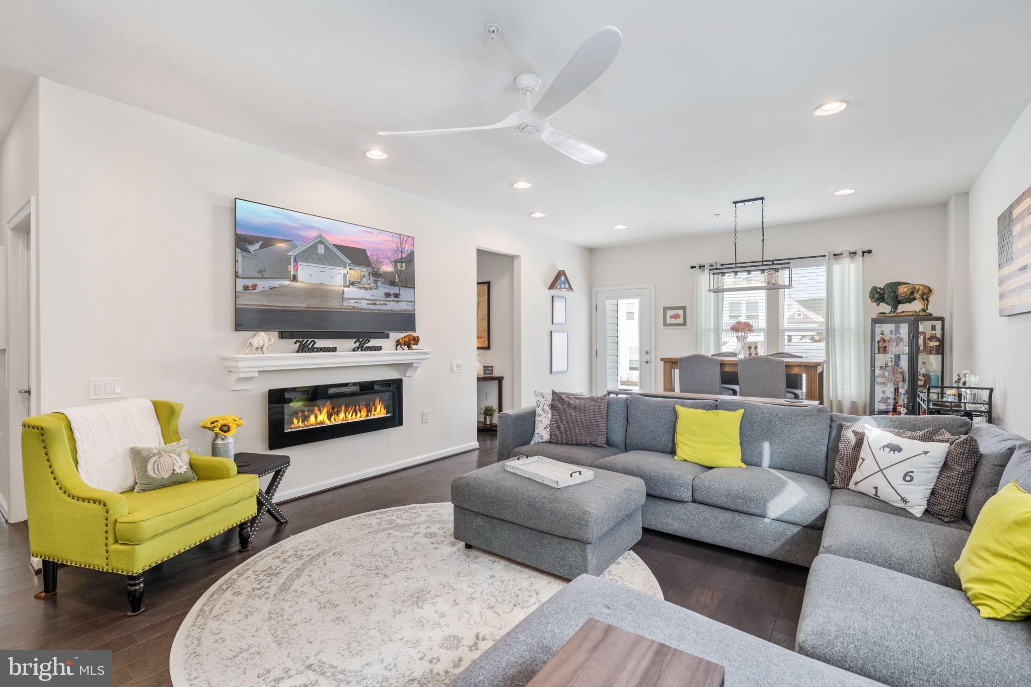 CELEBRATE - Residential