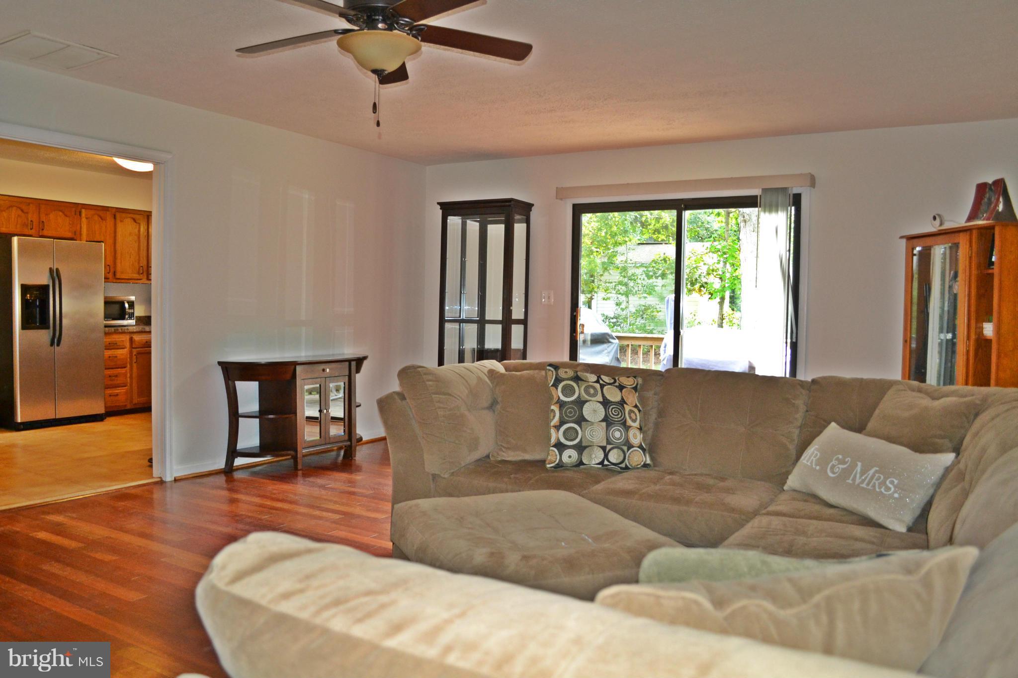 WHITE SANDS - Residential Lease