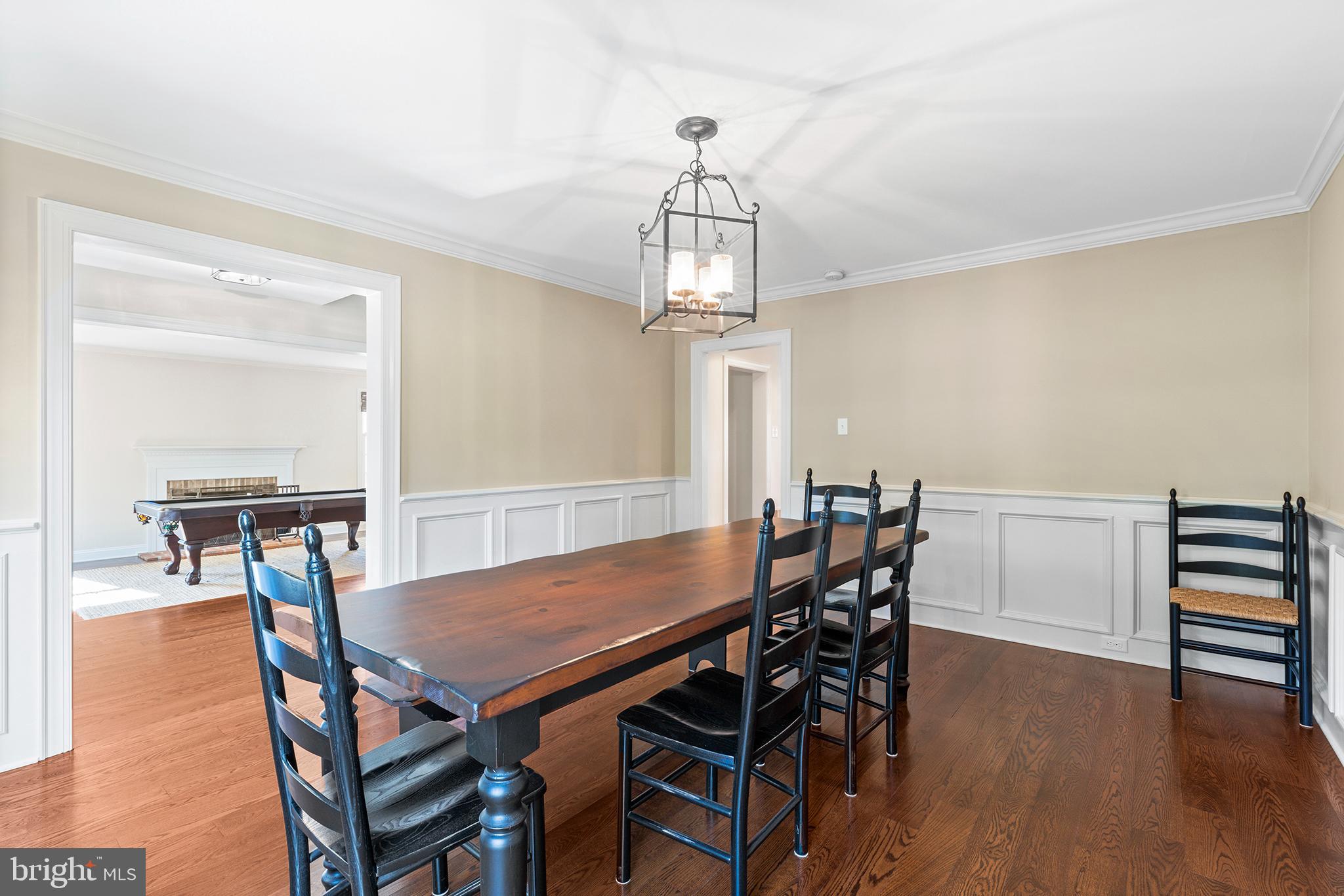 RADNOR HUNT - Residential