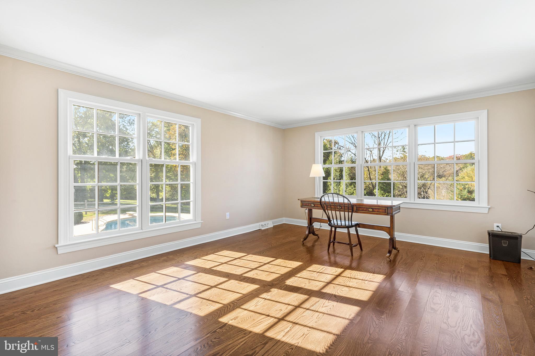 RADNOR HUNT - Residential