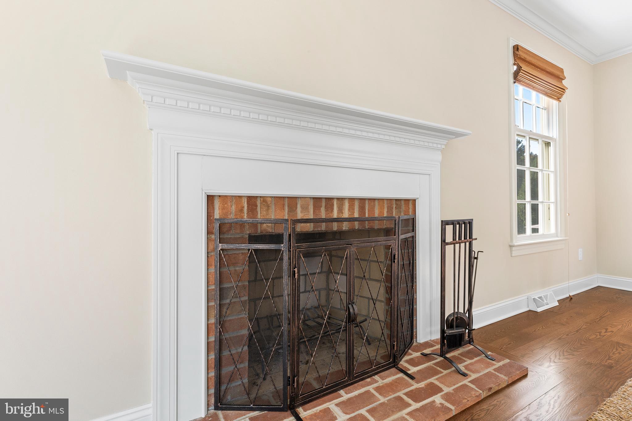 RADNOR HUNT - Residential