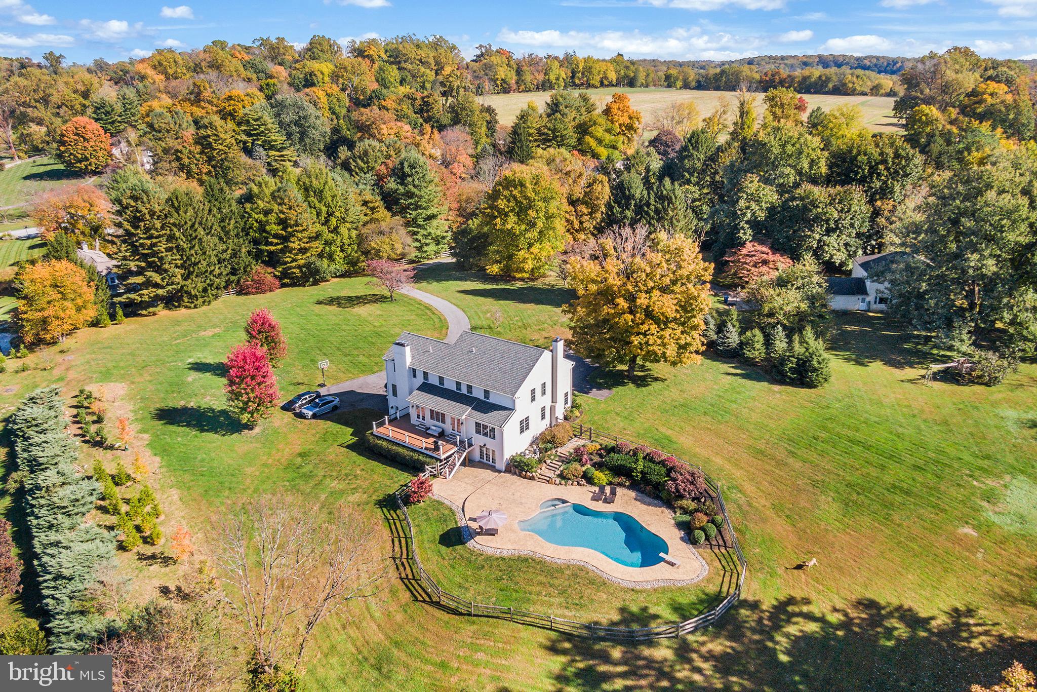 RADNOR HUNT - Residential
