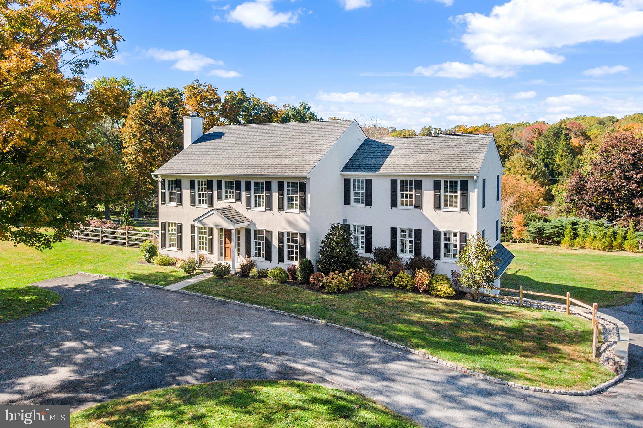 RADNOR HUNT - Residential