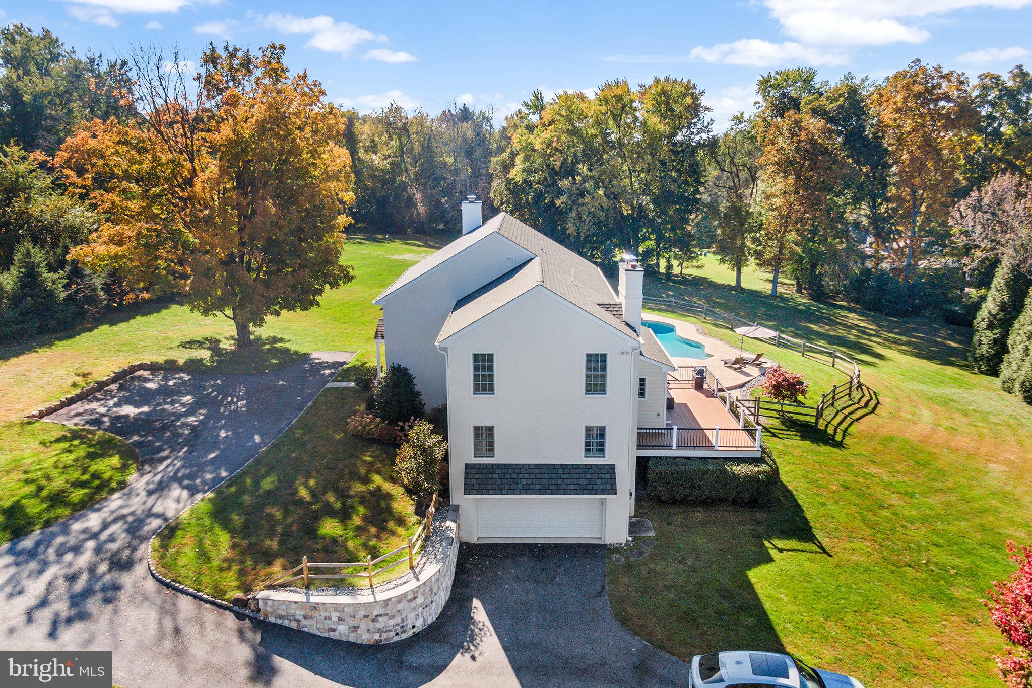 RADNOR HUNT - Residential